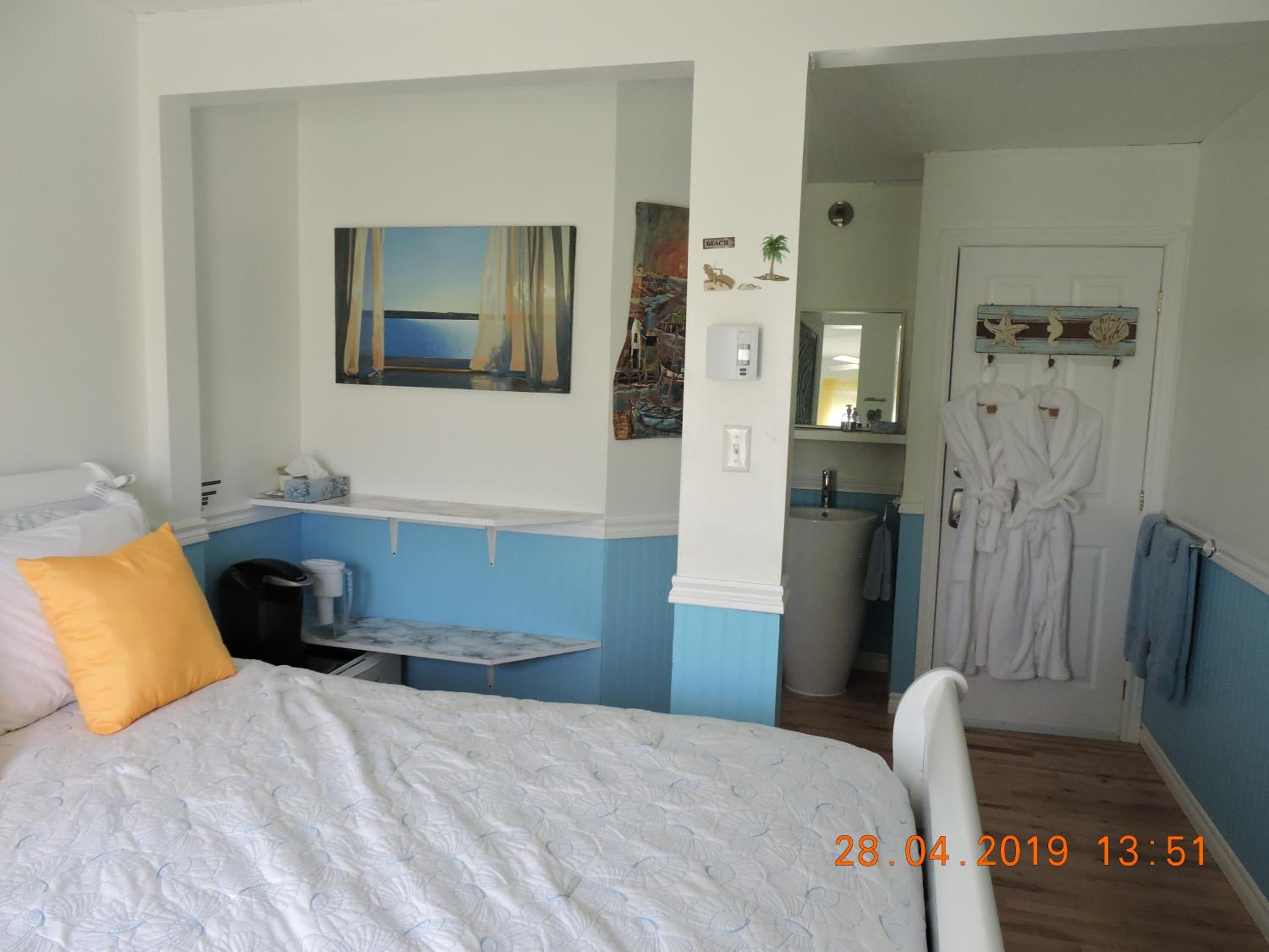 Deluxe Queen Room photo 3