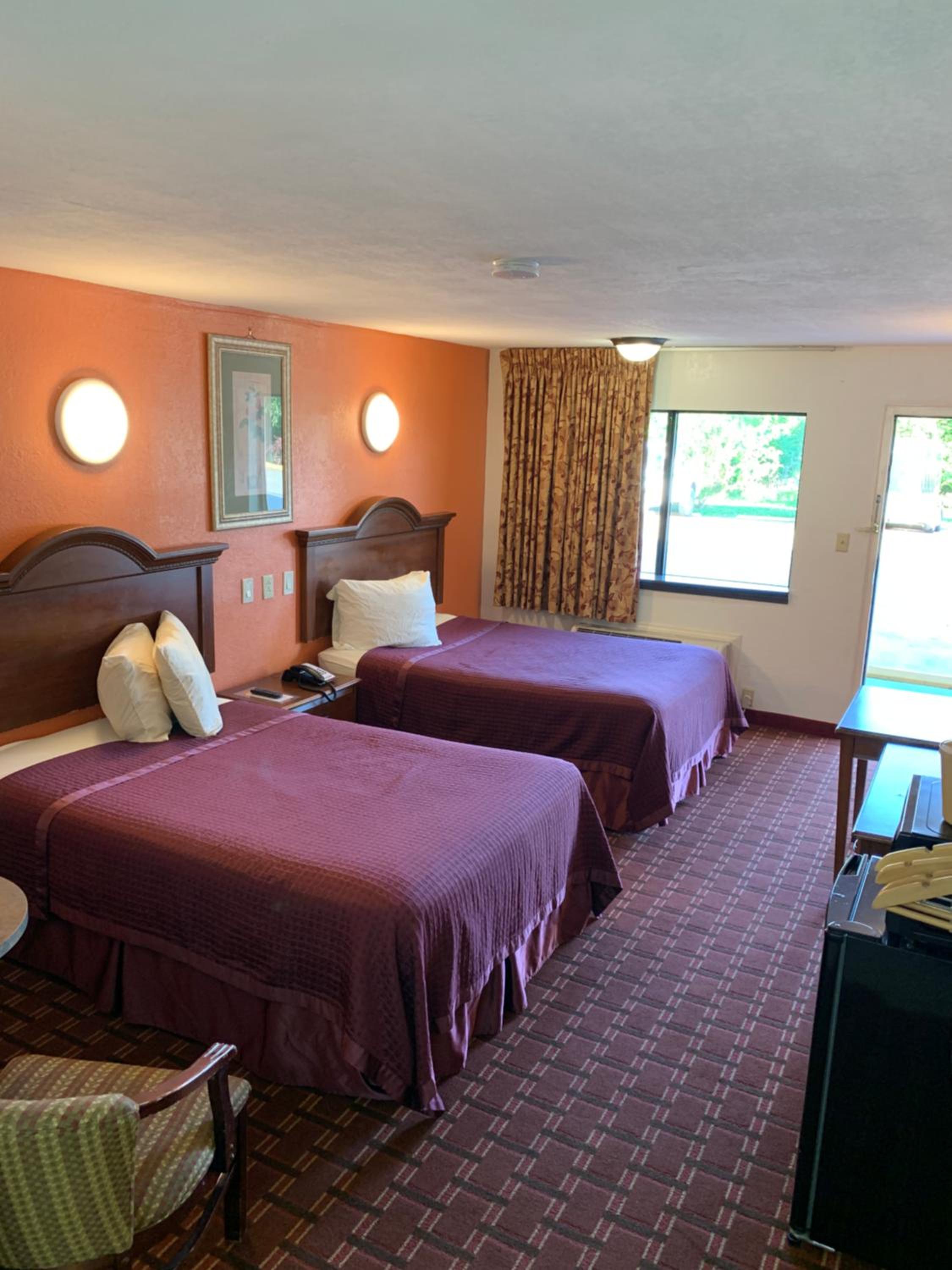 Double Room with Two Double Beds - Non-Smoking - Photo 7