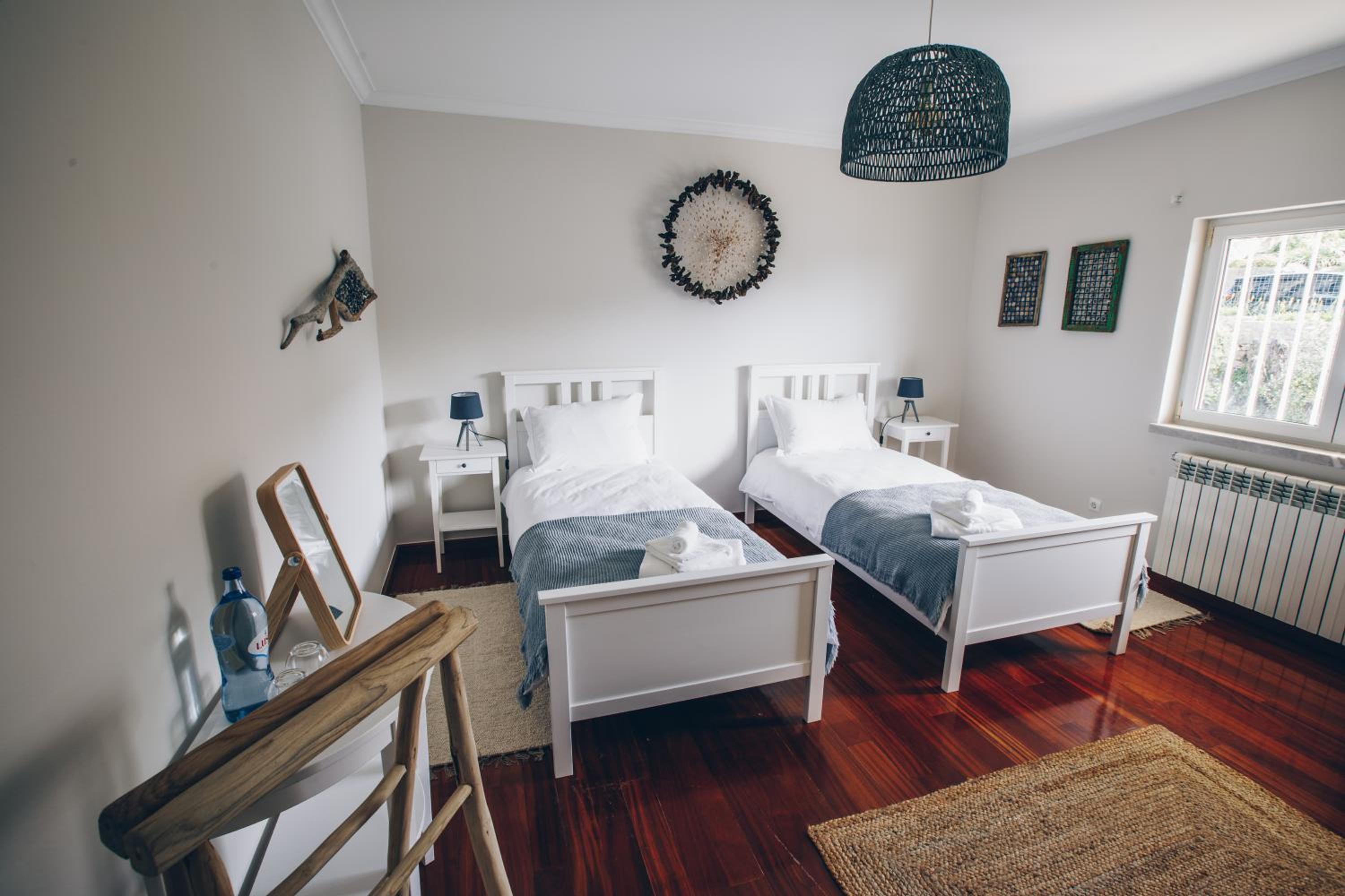 Double or Twin Room with Shared Bathroom photo 1