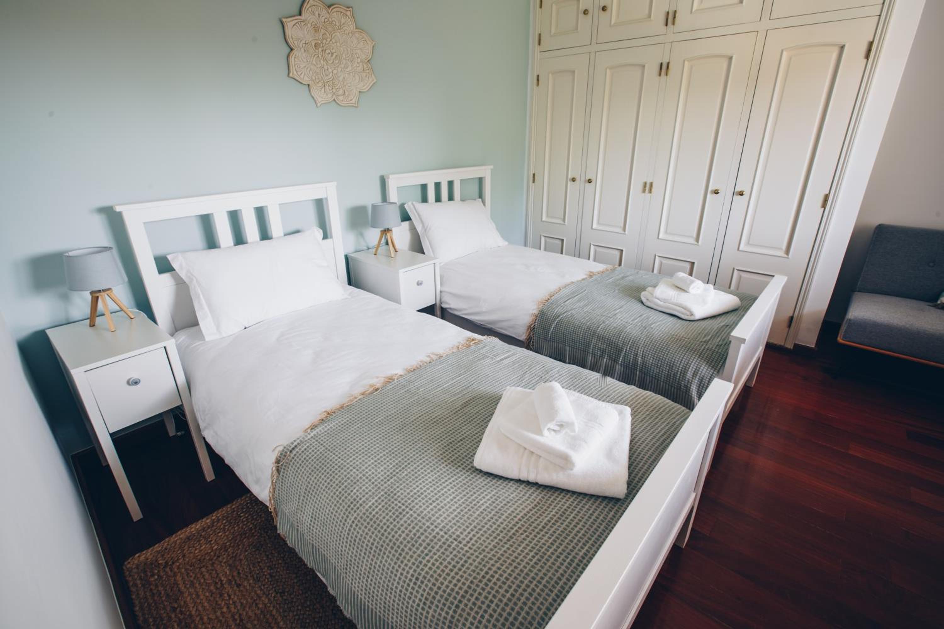 Double or Twin Room with Shared Bathroom photo 2