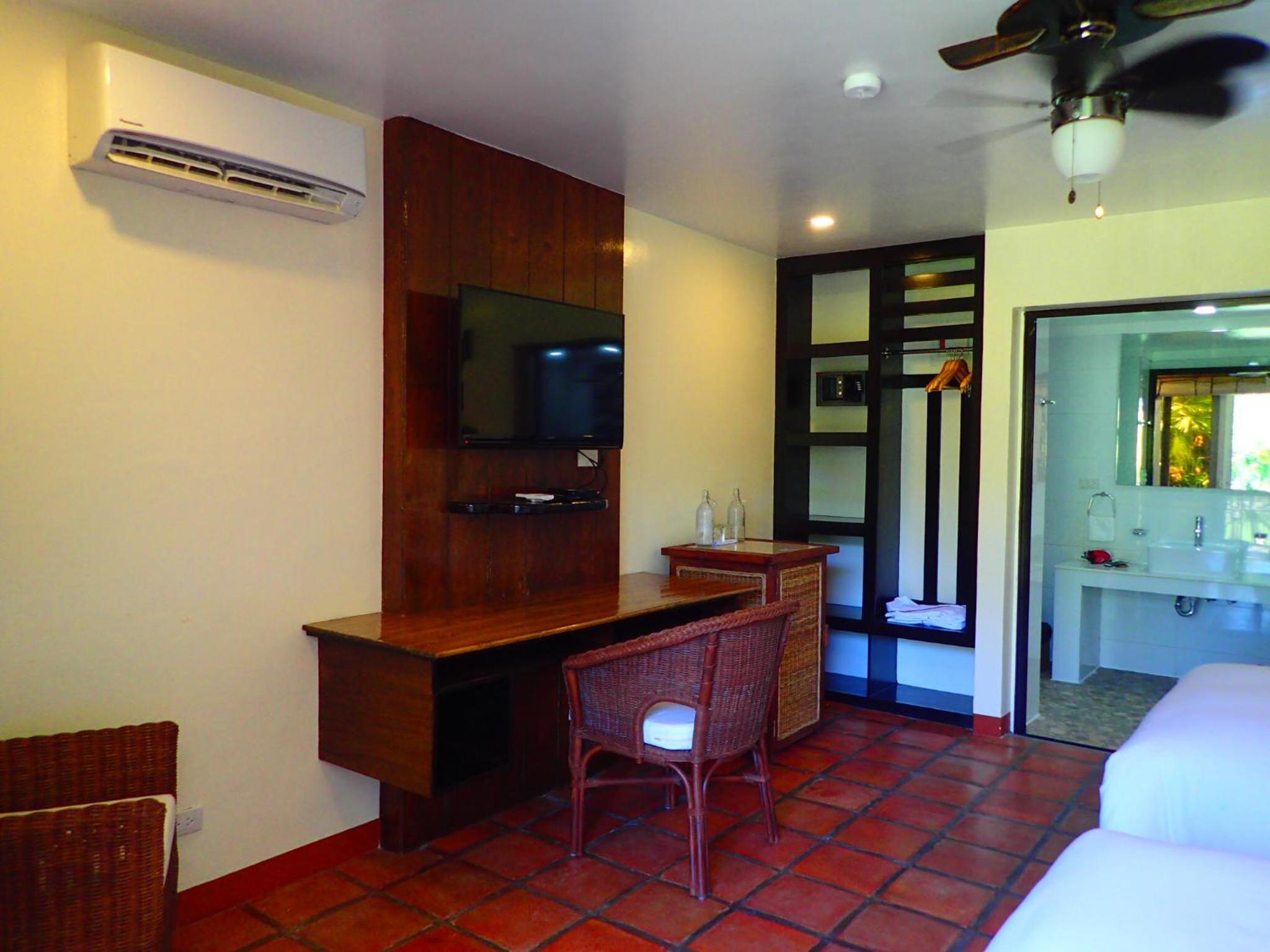 Premium Deluxe Quadruple - Garden View Family Suites