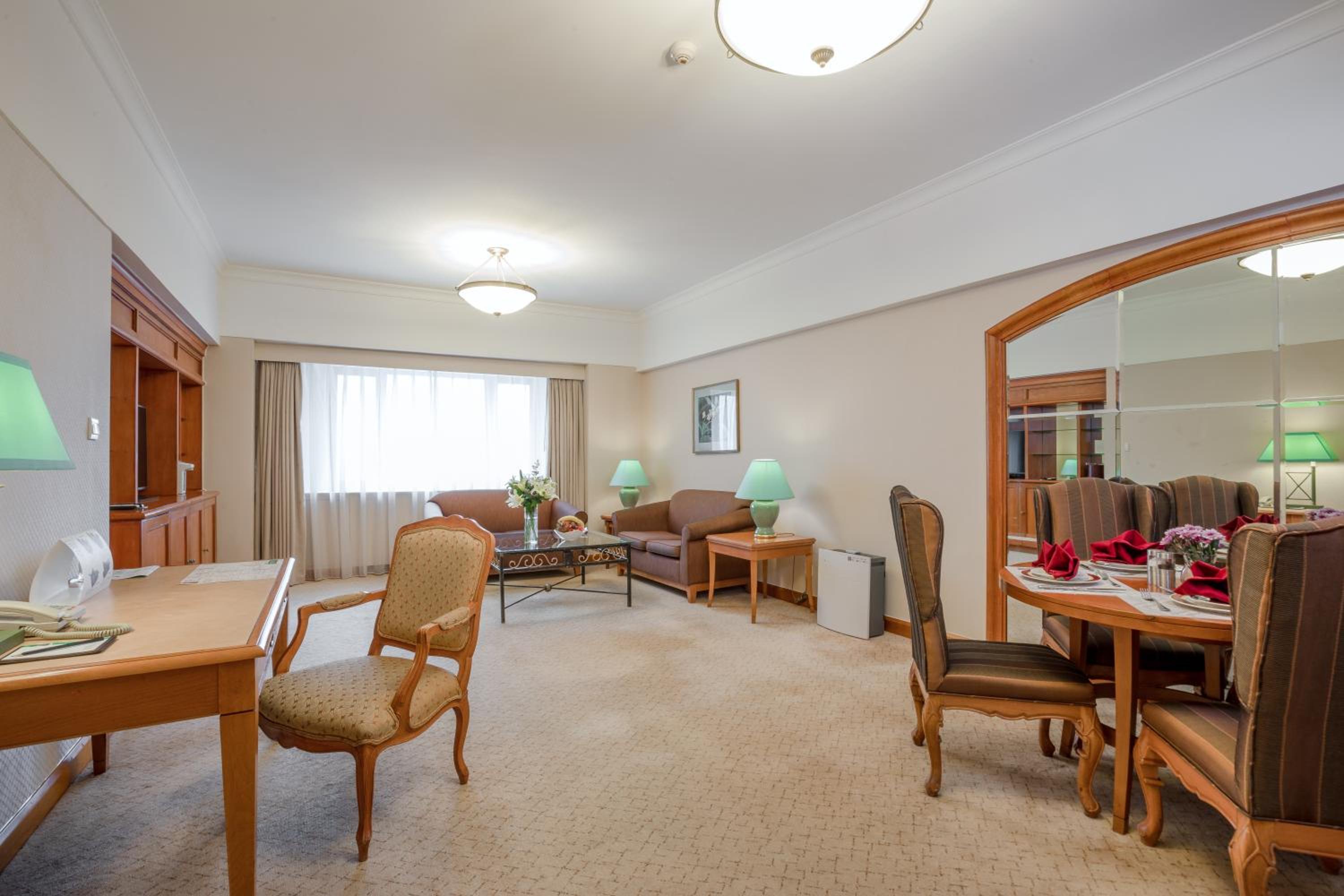One-Bedroom Suite with One Living Area photo 3