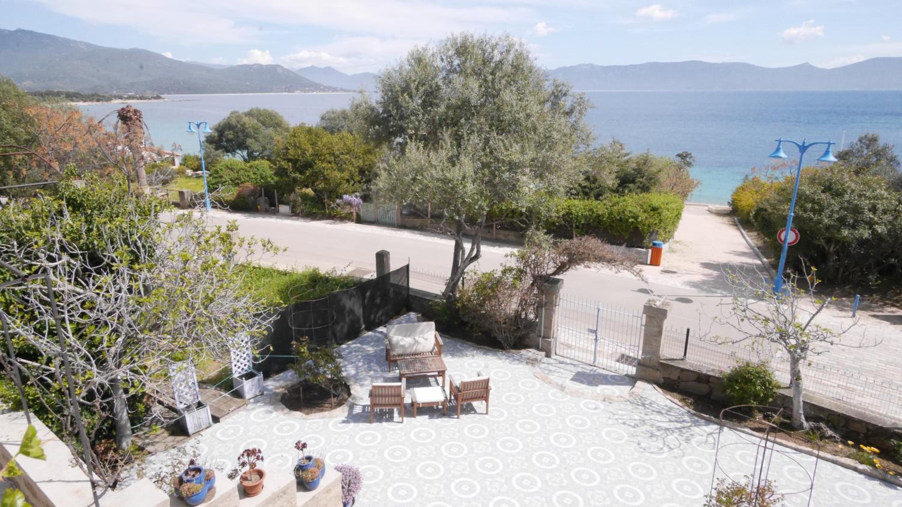 Apartment with Sea View - Photo 16