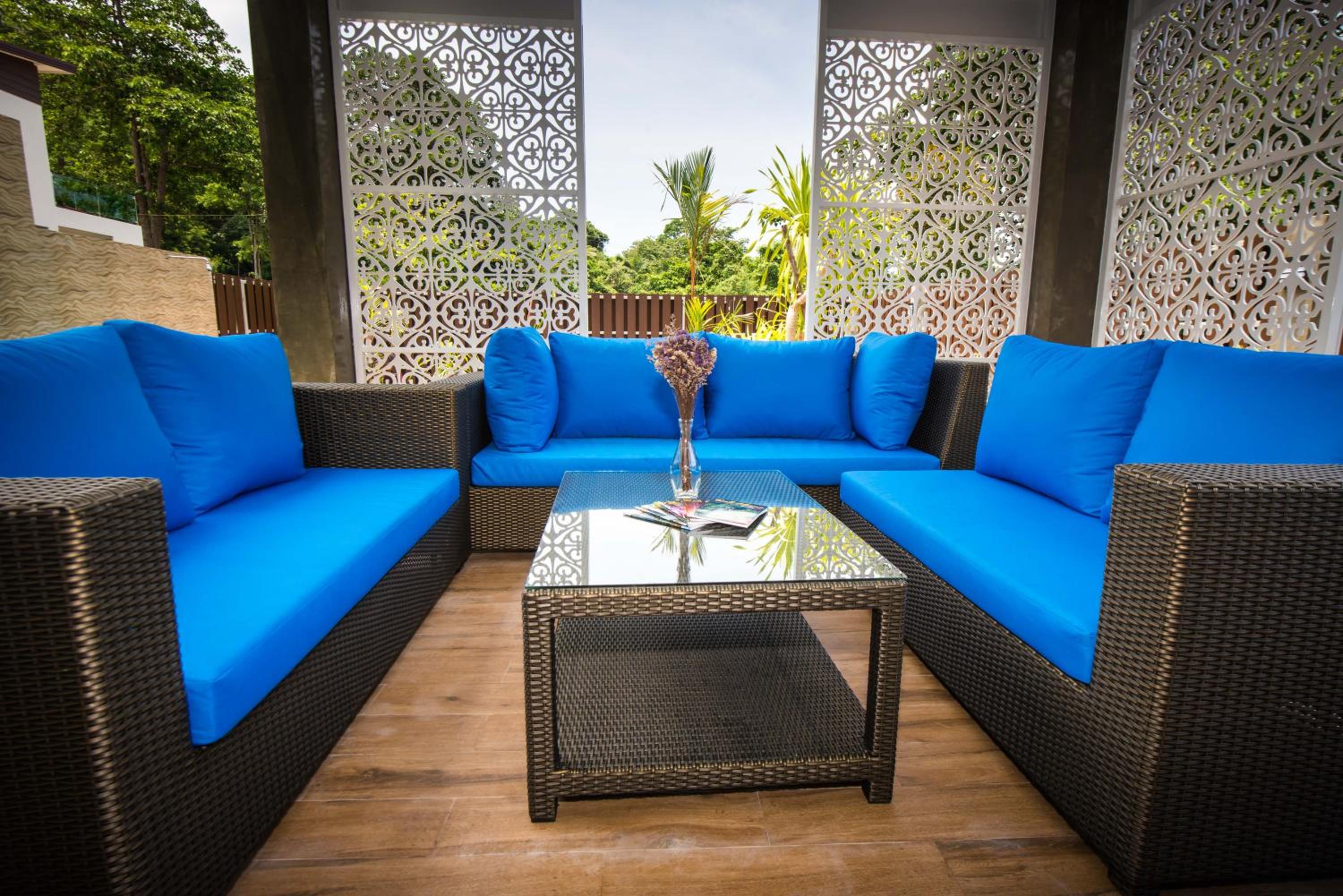 Villa with Private Pool - Photo 51