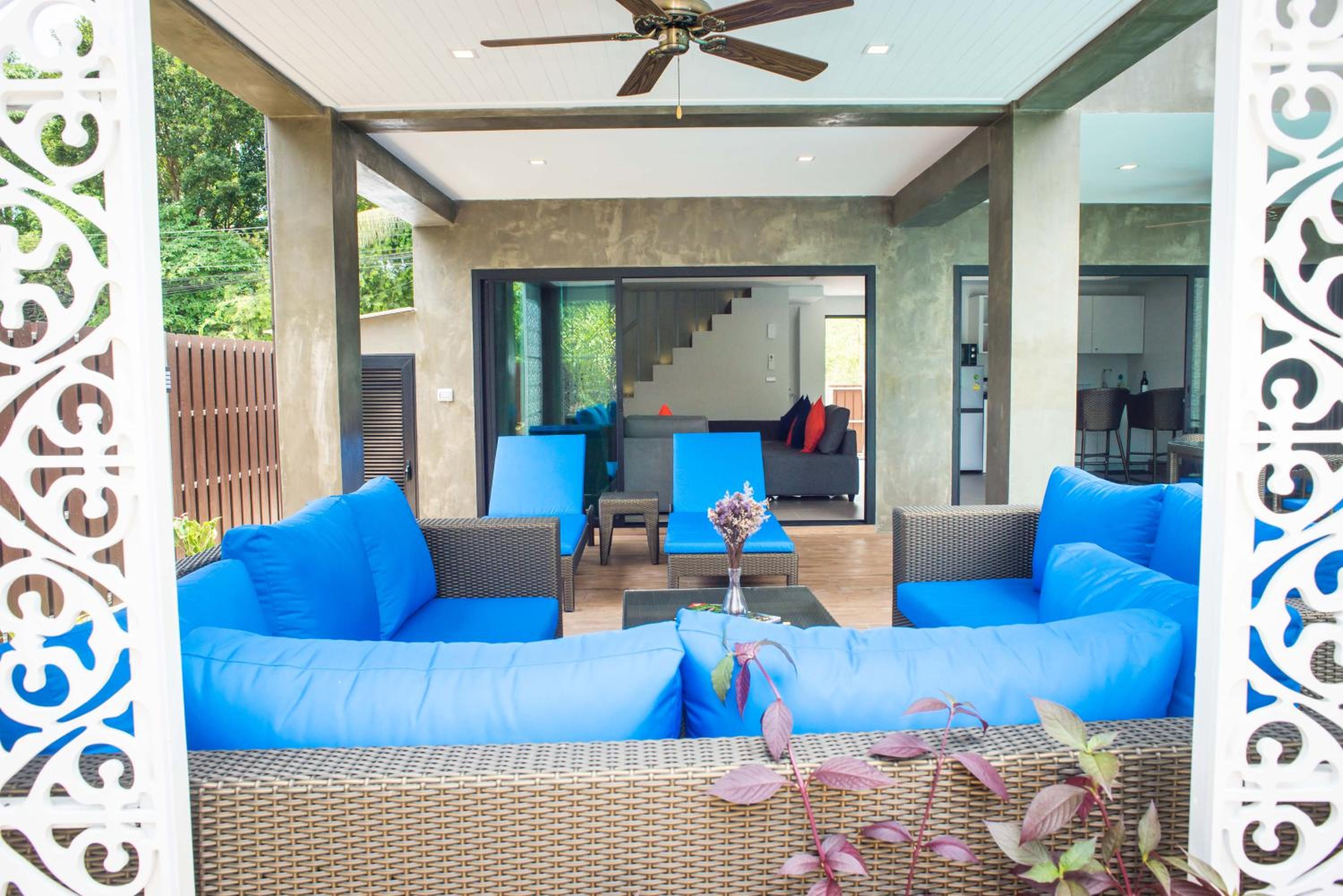 Villa with Private Pool - Photo 31