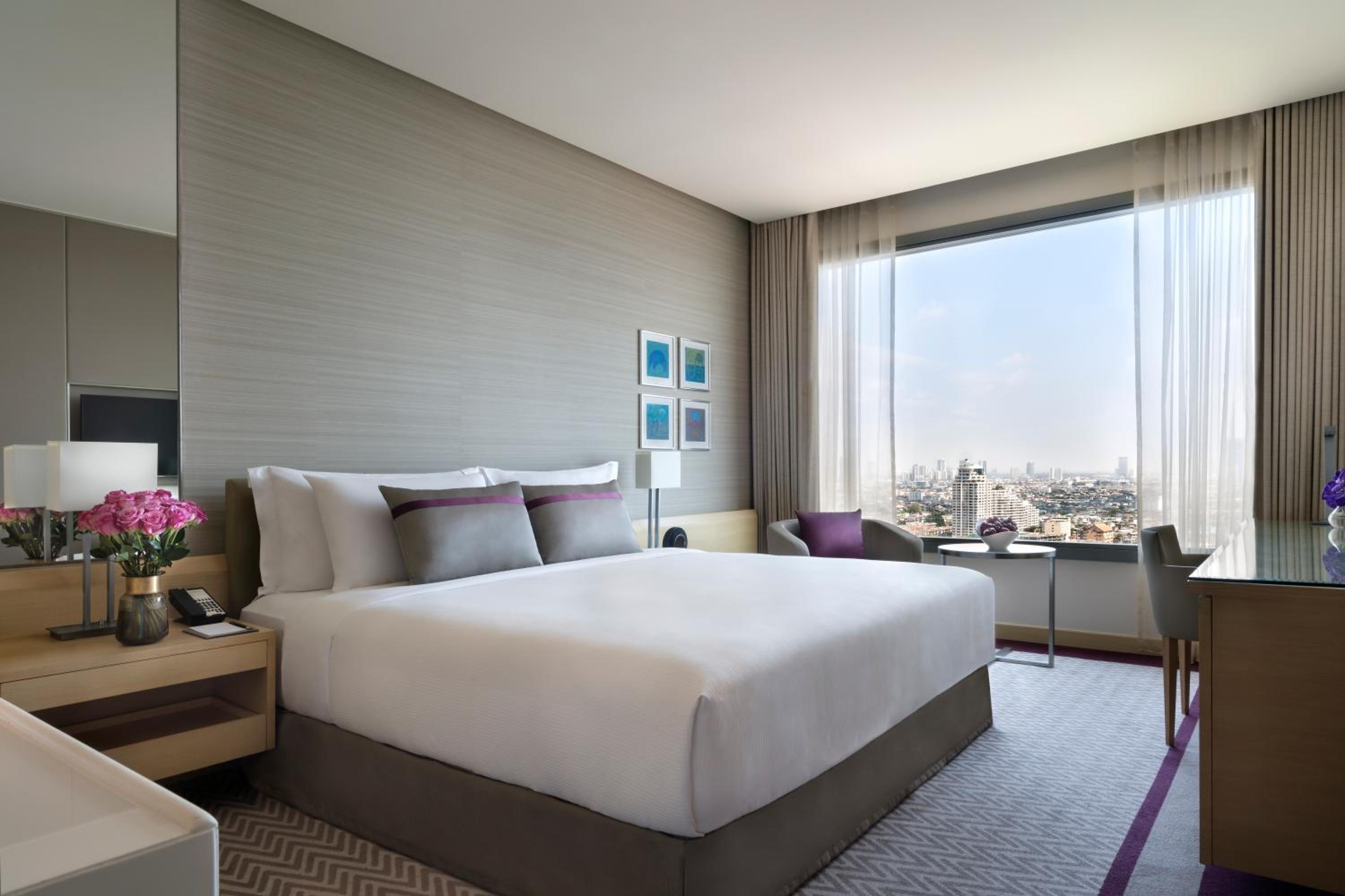 Panorama River View Room