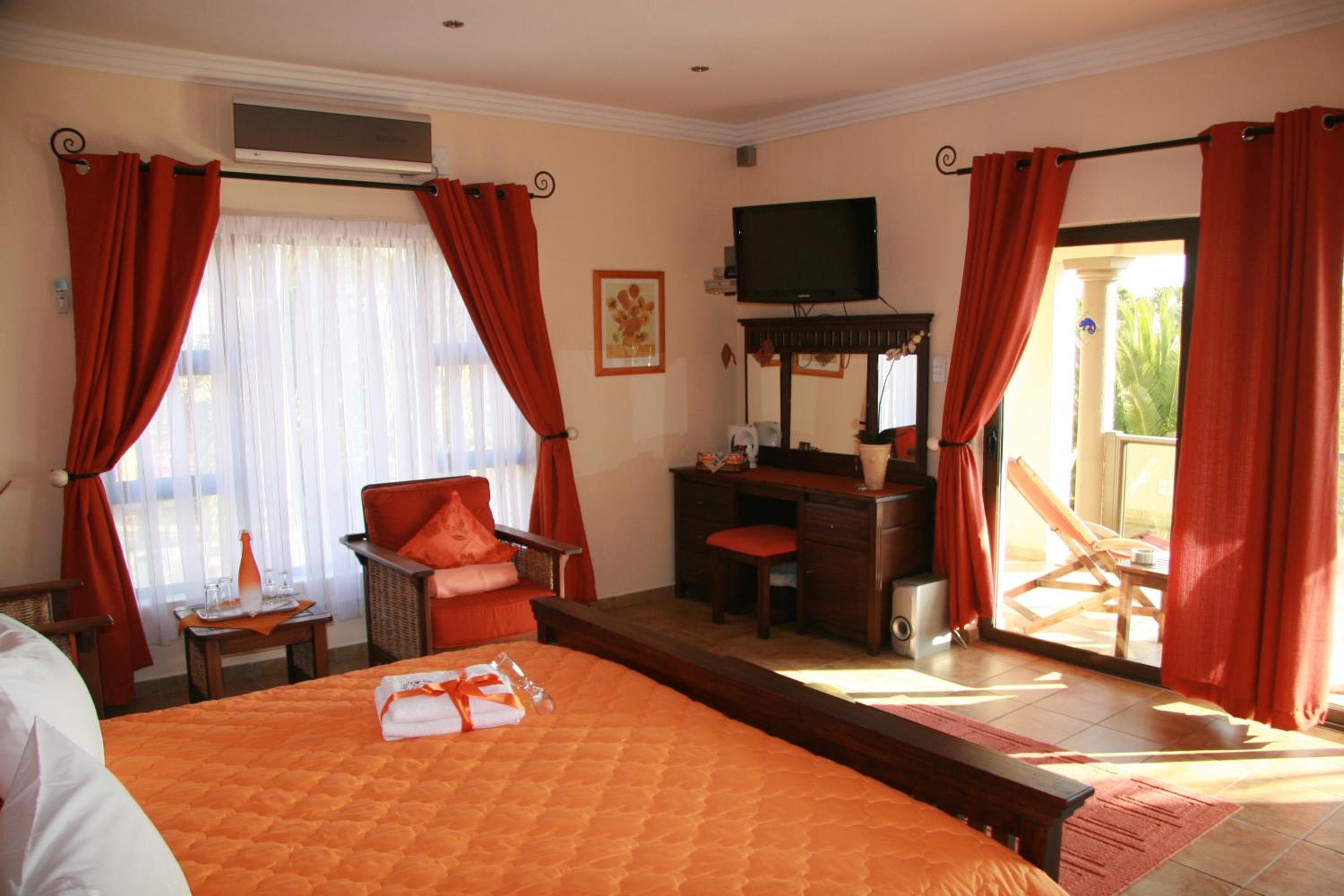 Honeymoon Suite photo 1