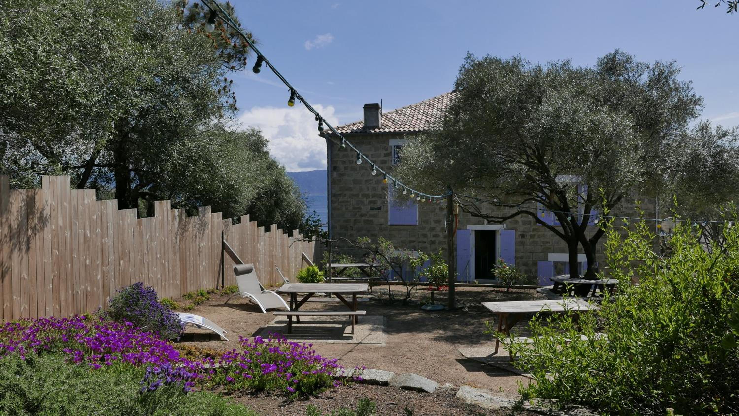 Studio Apartment with Sea View photo 3
