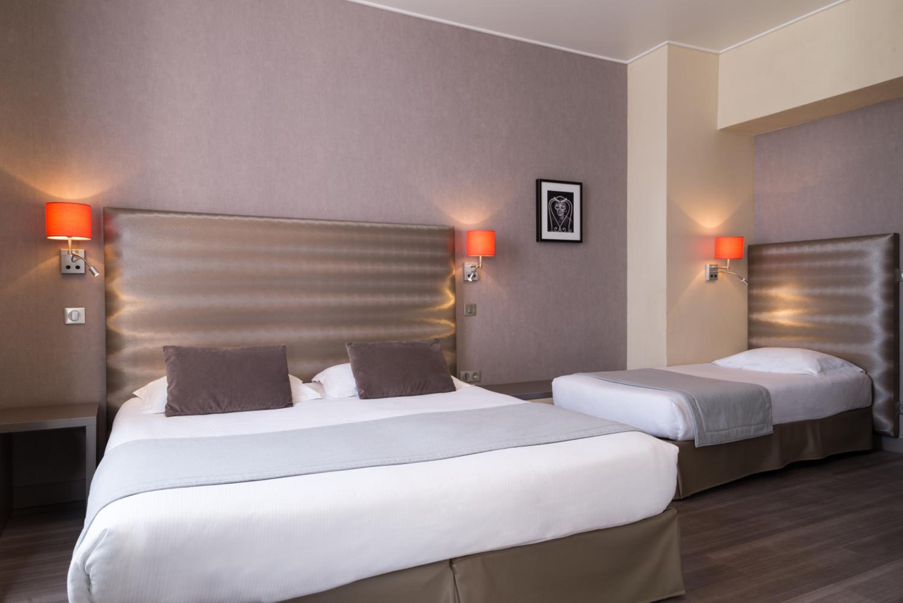 Deluxe Triple Room - Photo 5