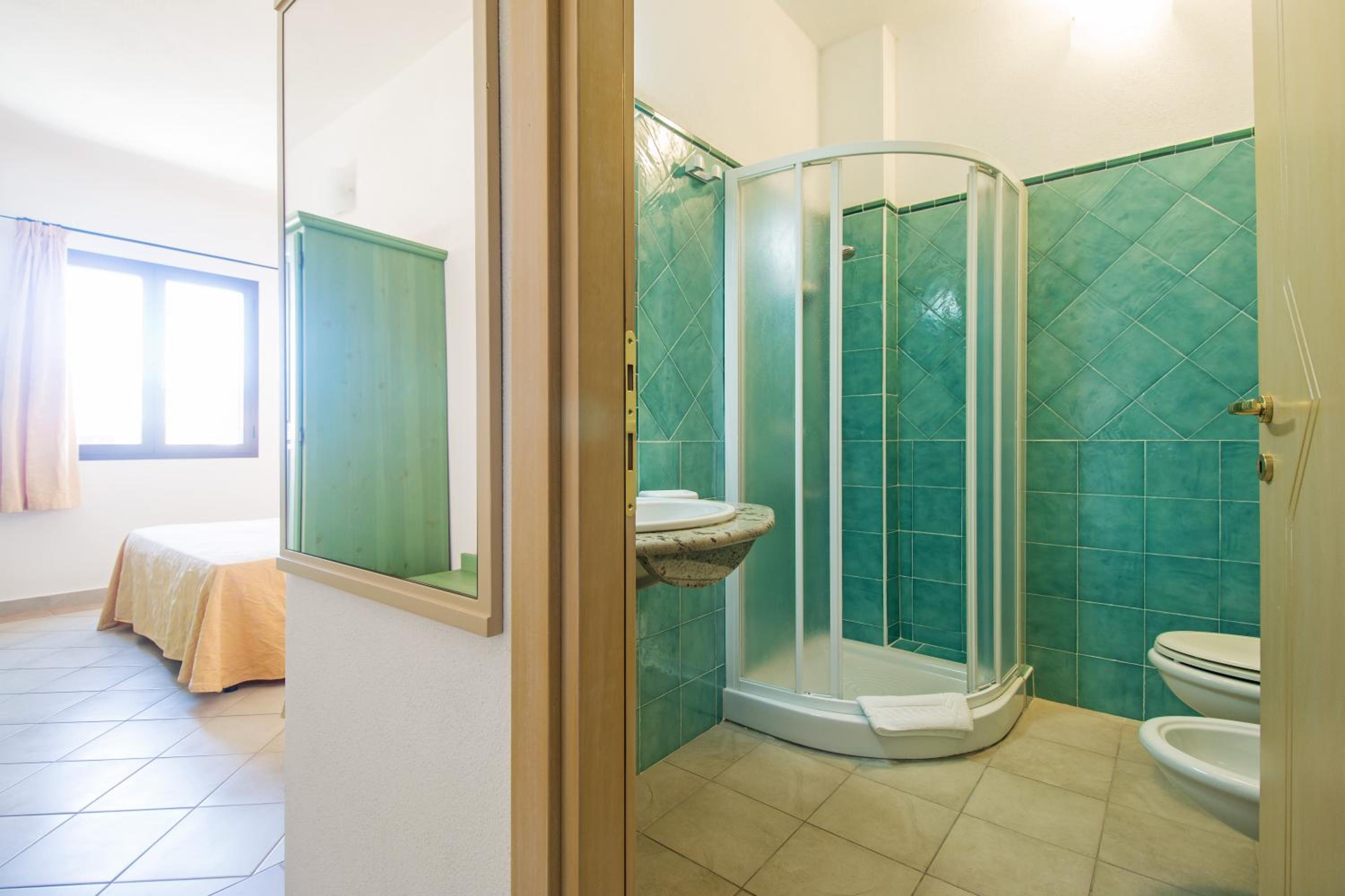 Comfort Quadruple Room - Photo 4