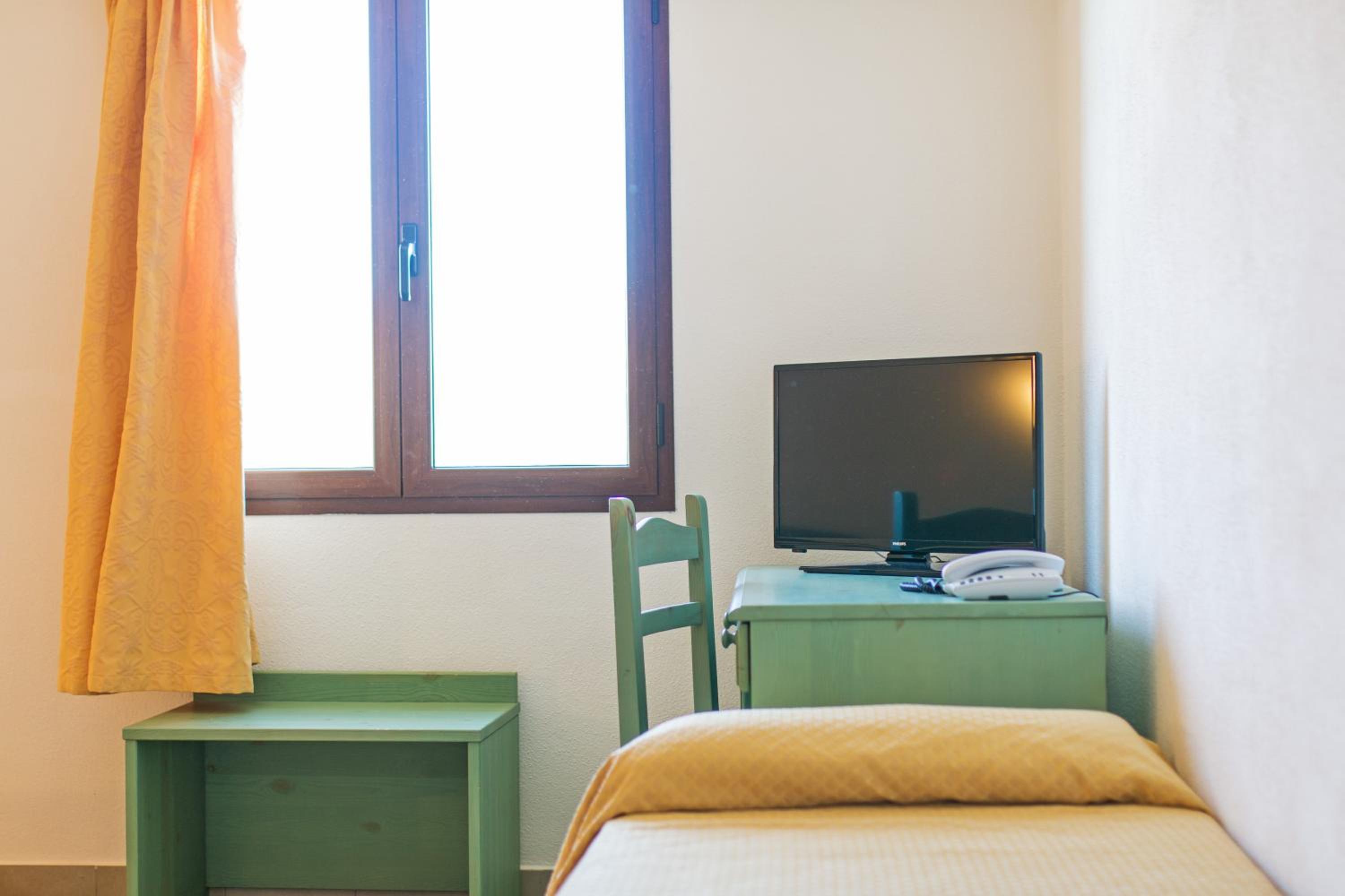 Comfort Quadruple Room - Photo 1