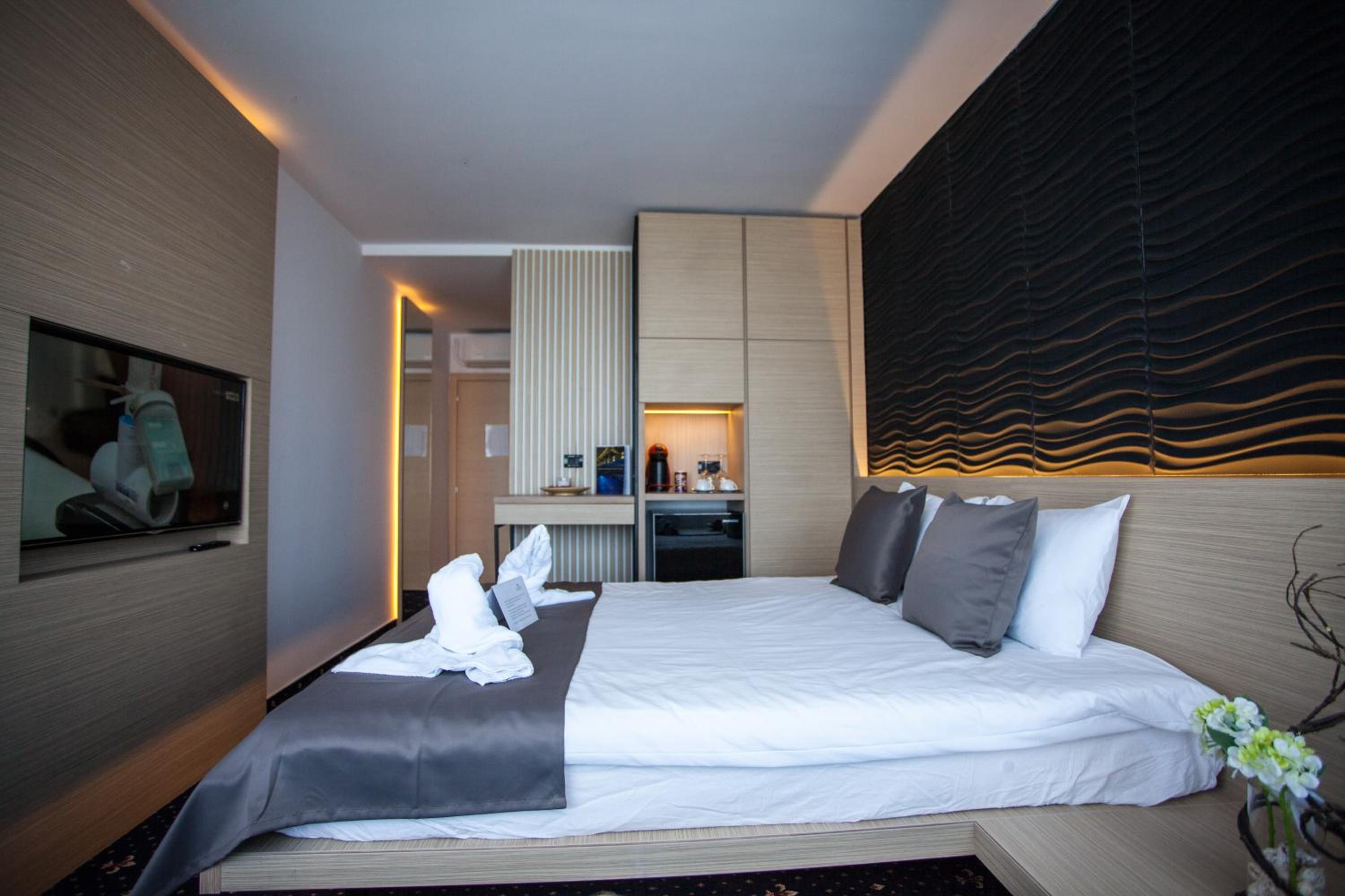 Deluxe Double Room with Sea View