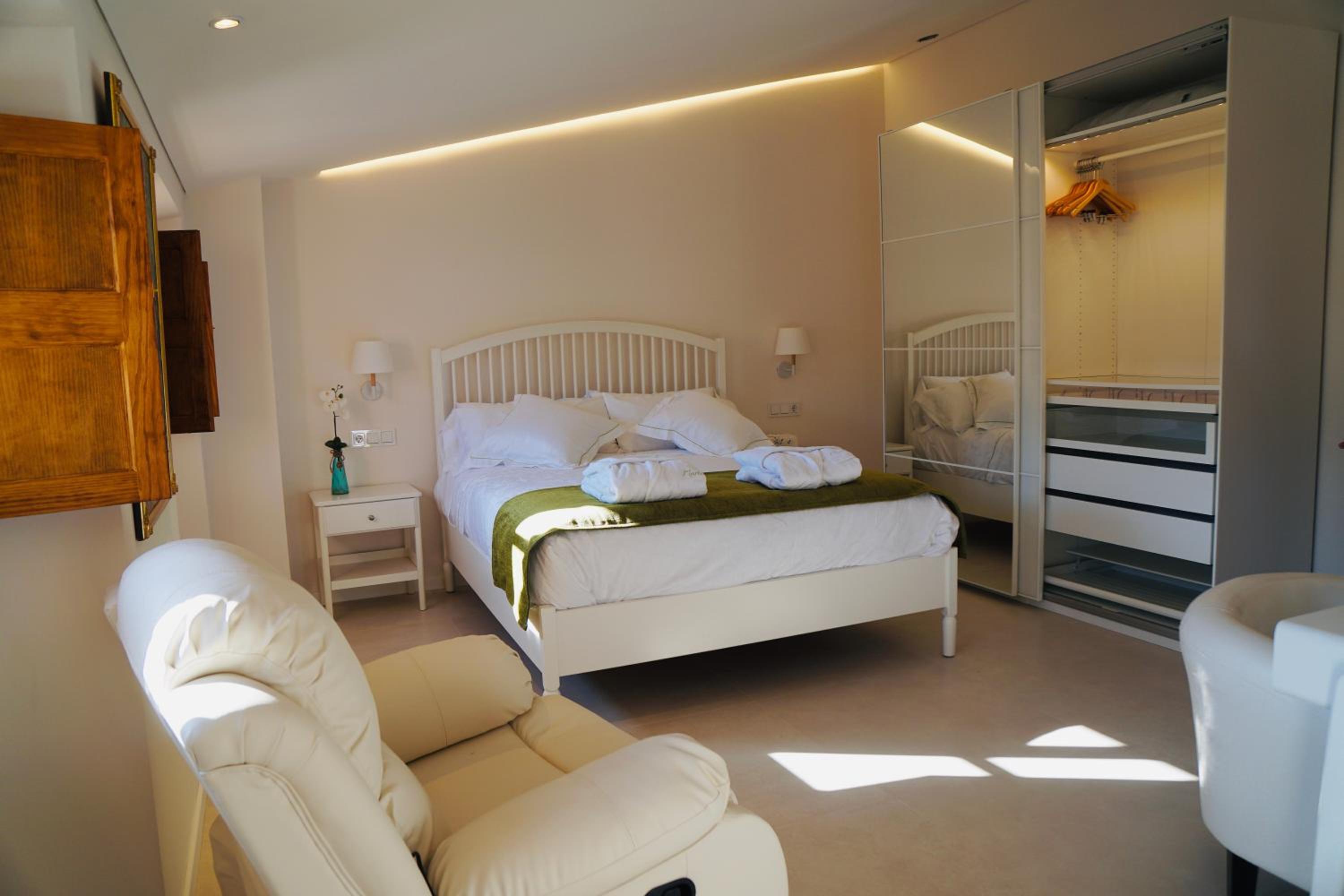 Deluxe Suite photo 2
