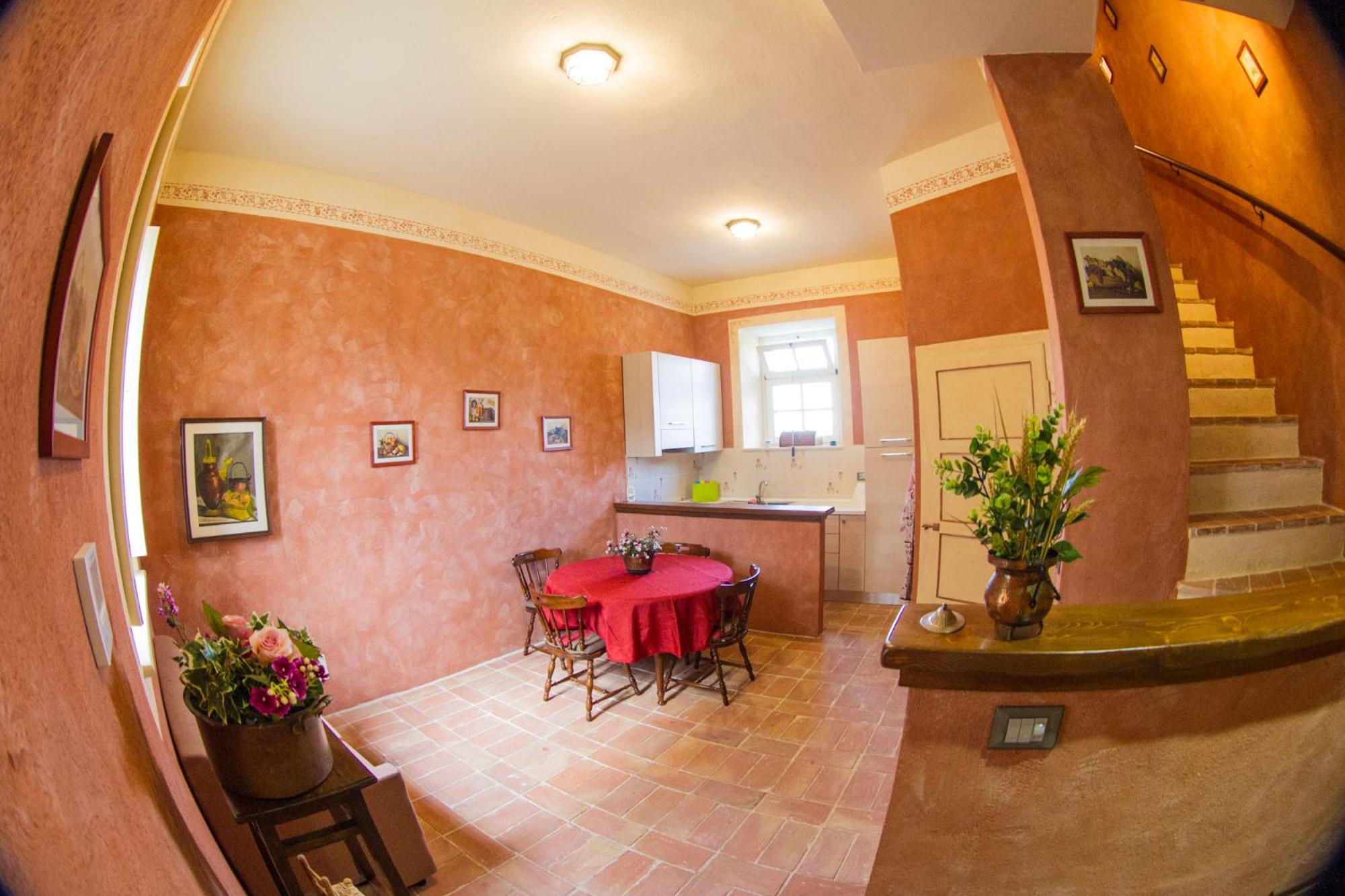 Duplex Apartment - Photo 9