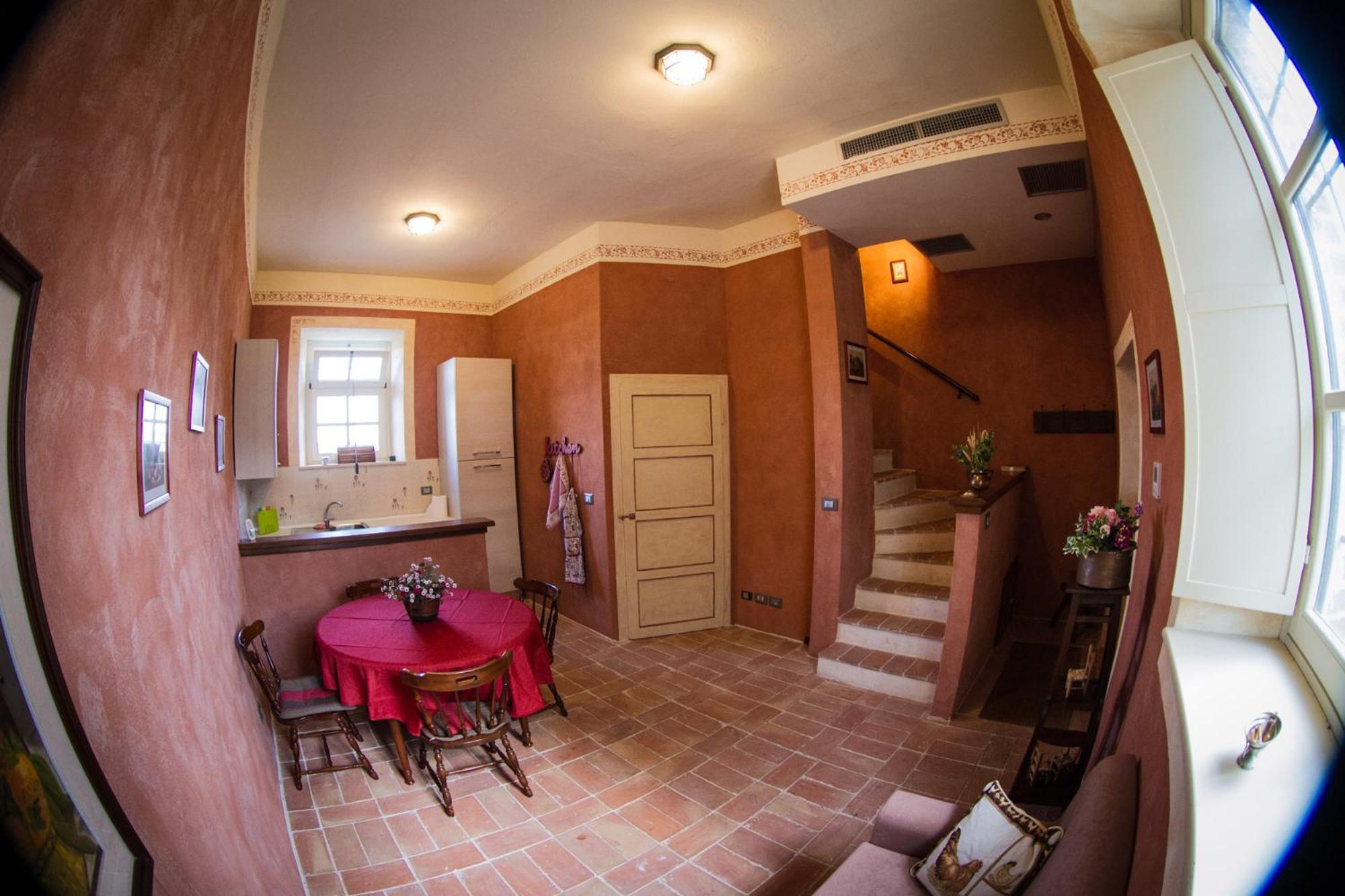 Duplex Apartment - Photo 8