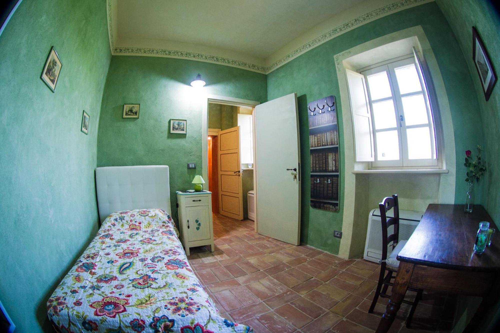 Duplex Apartment - Photo 2