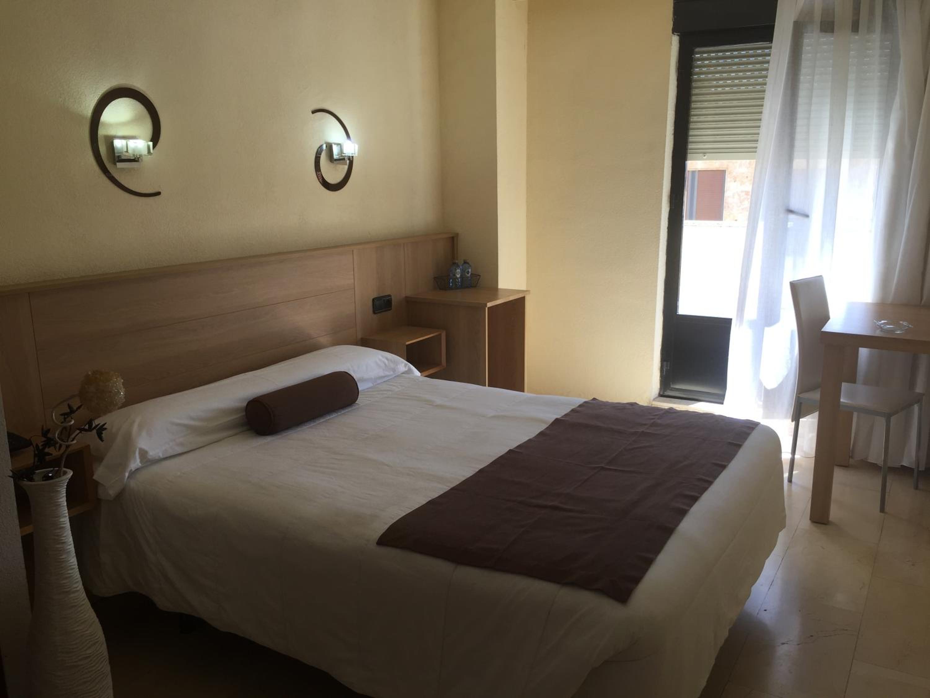 Double Room - Photo 1
