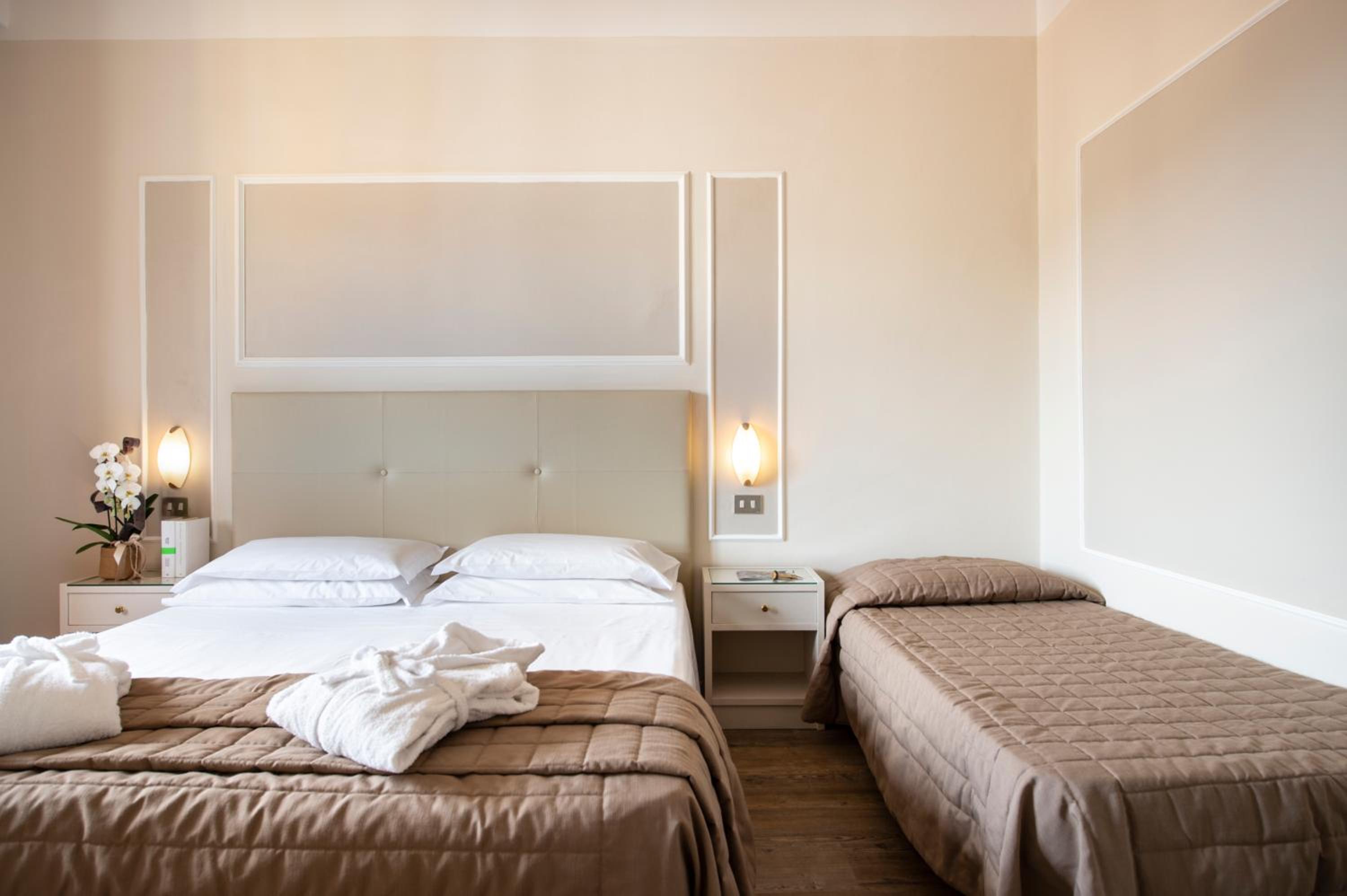 Triple Room - Photo 3