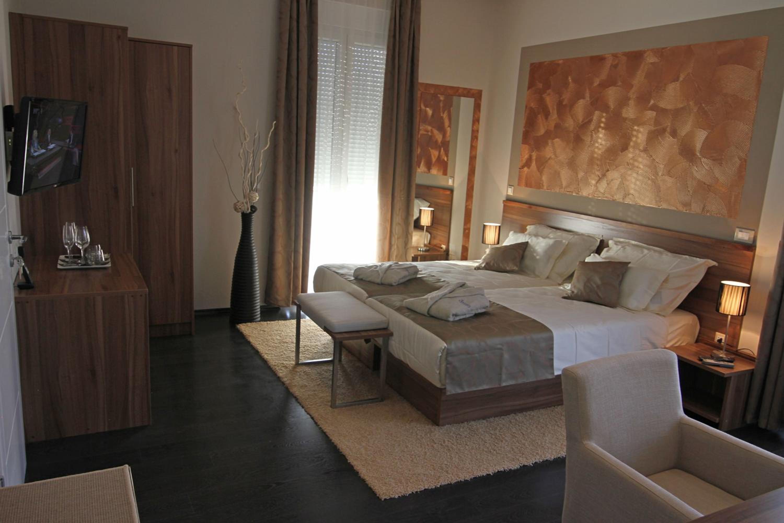 Double Room With Balcony photo 1