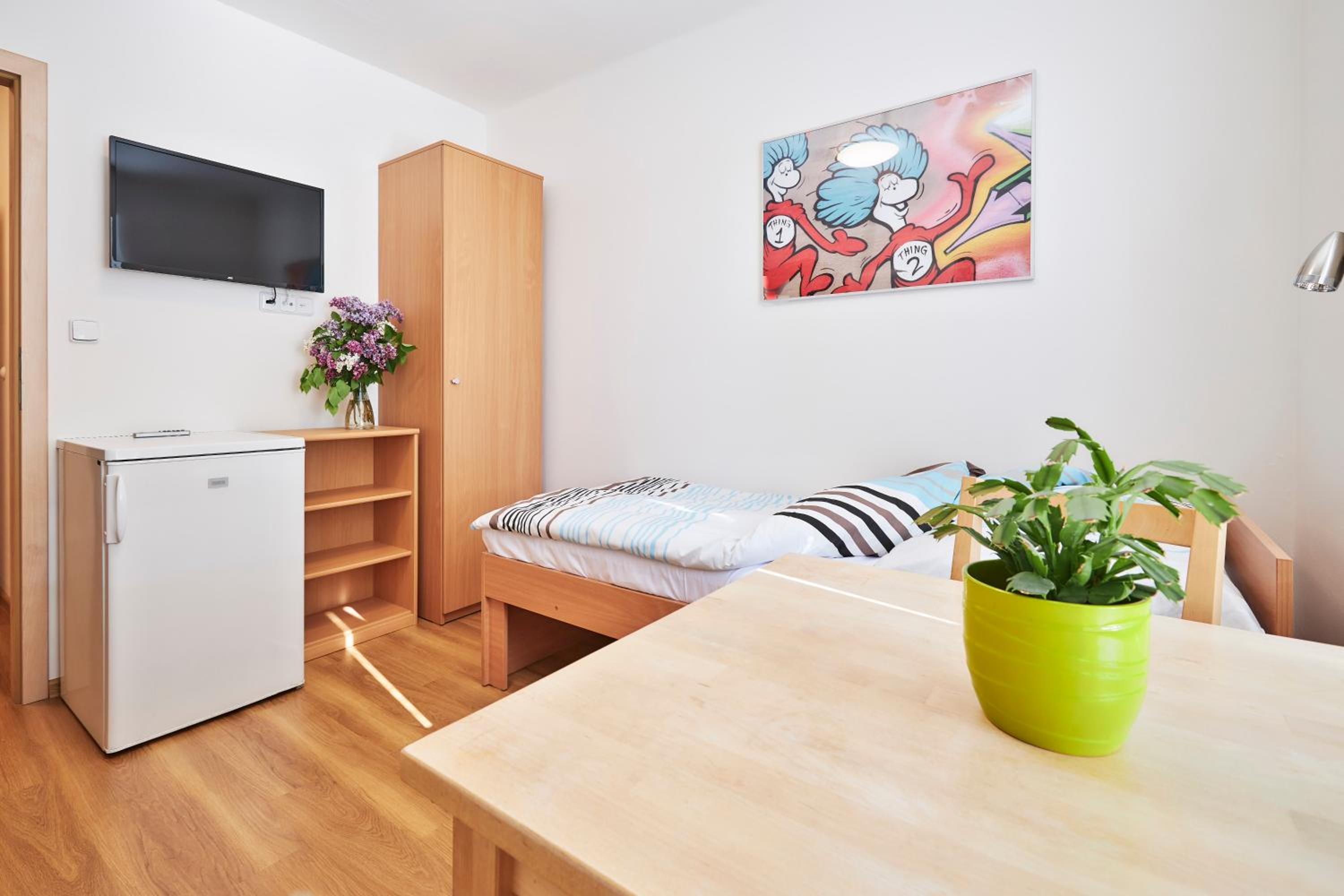 Twin Room with Shared Bathroom
