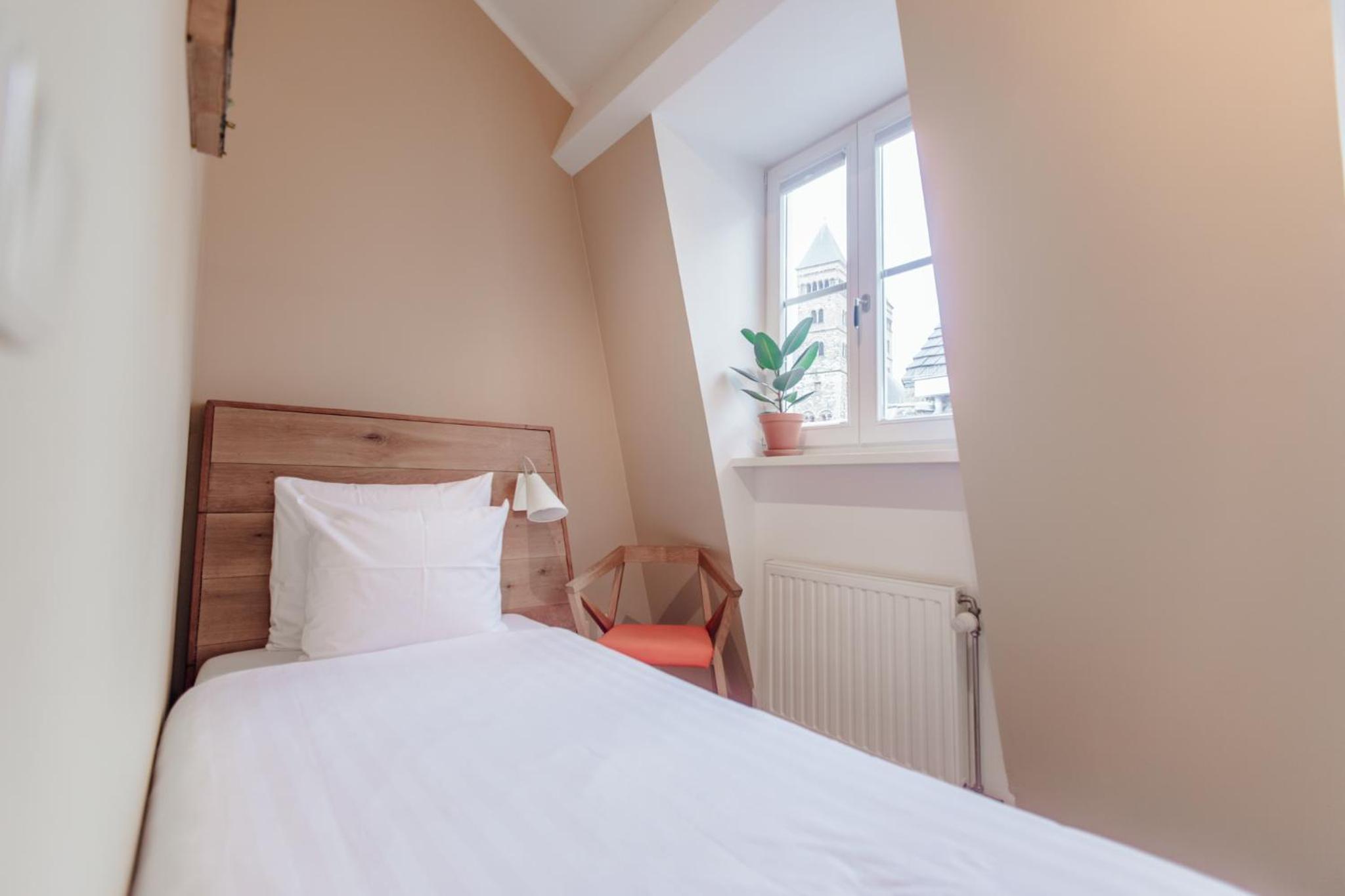 Triple Room with Two Bedrooms photo 3