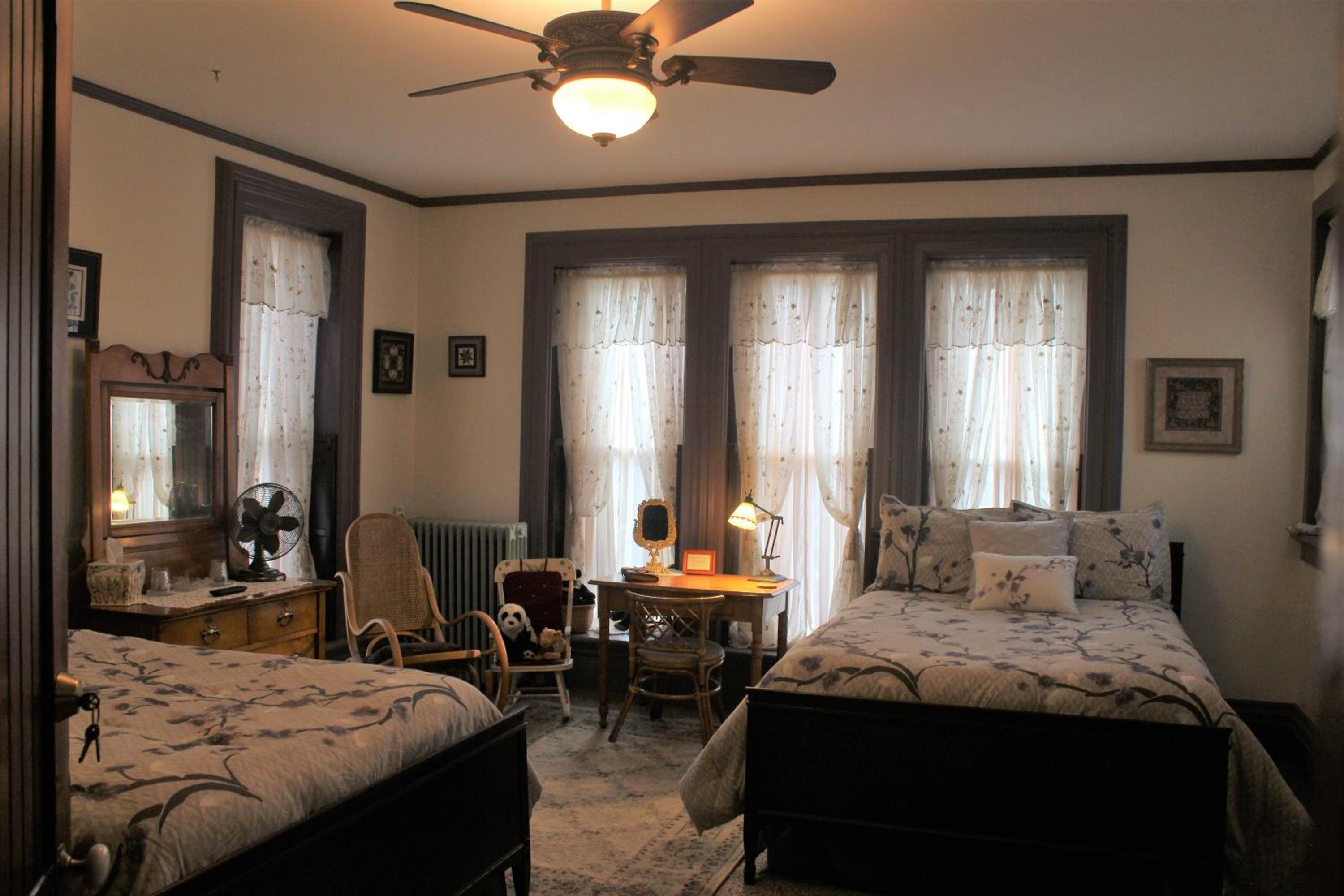 Double Room with Private External Bathroom photo 1