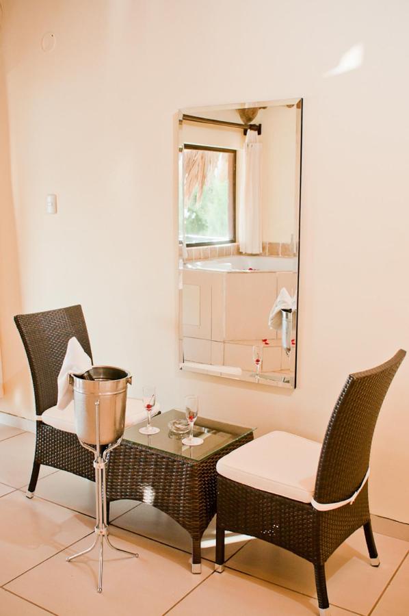 Junior Suite with Sea View - Photo 3