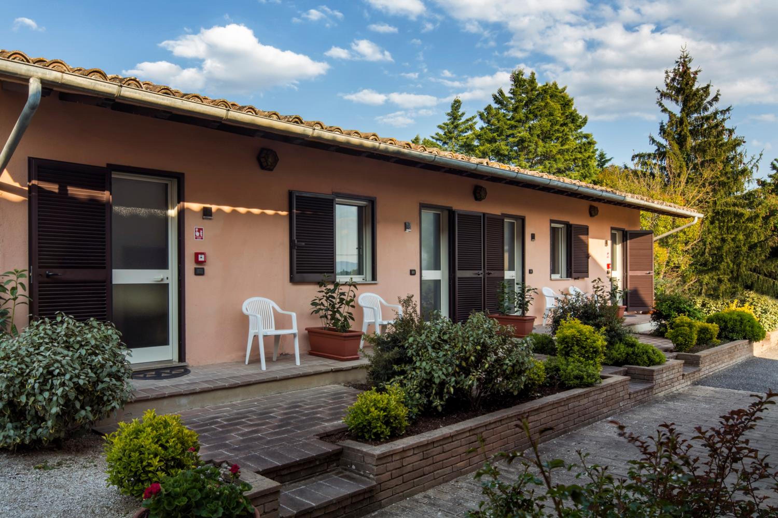 Double Room with Patio and View  - Photo 10