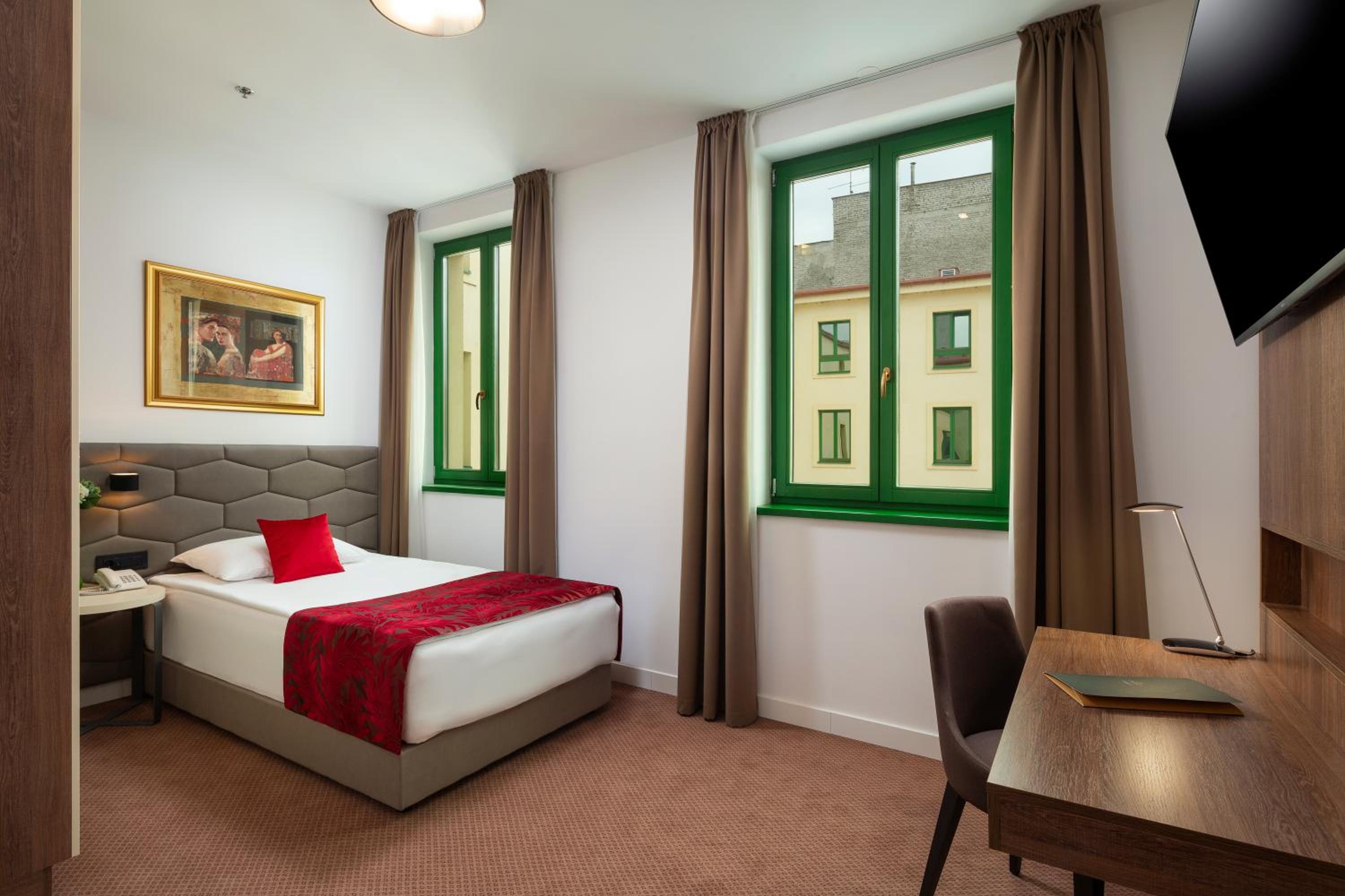 Standard Single Room
