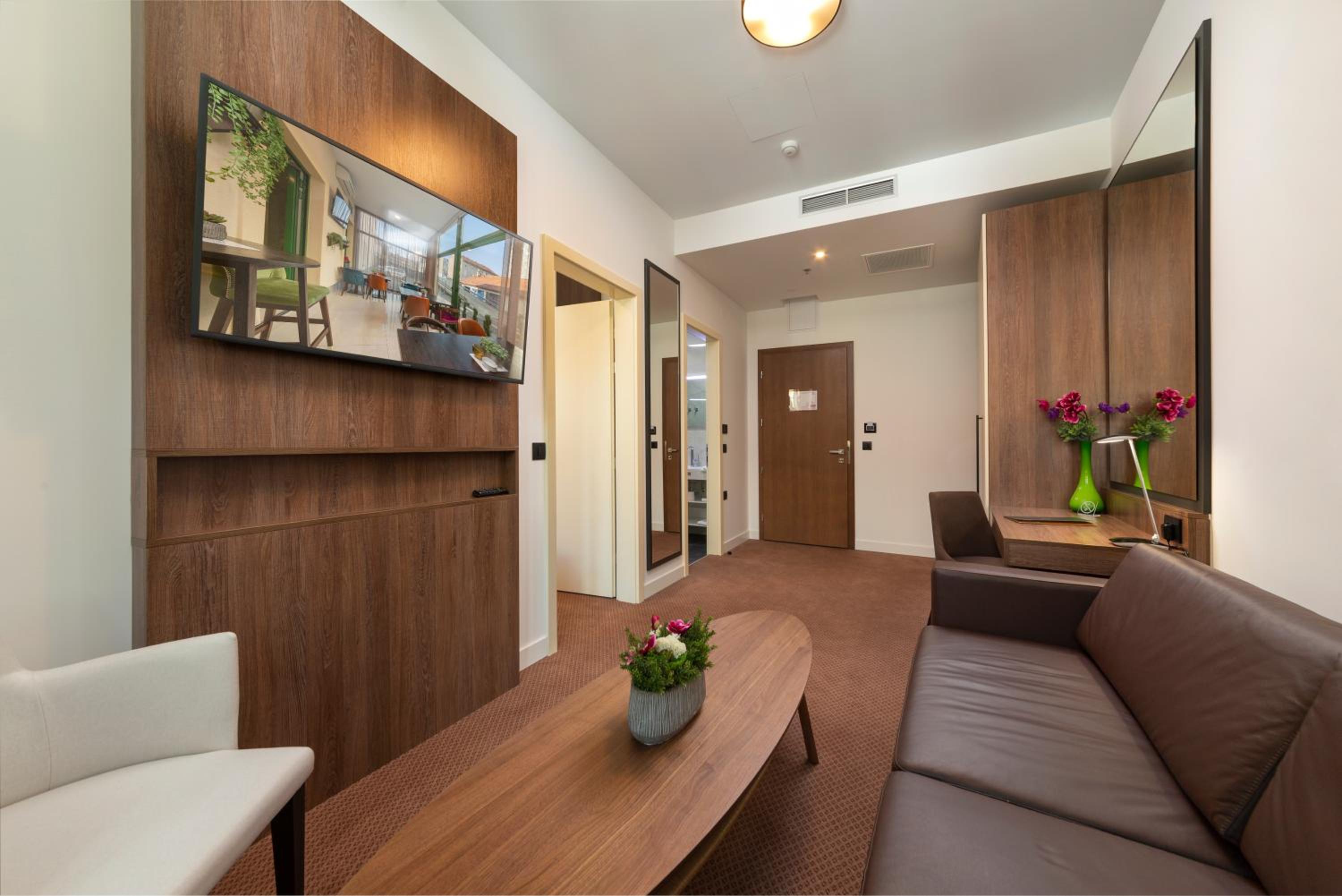 Junior Suite - Photo 4