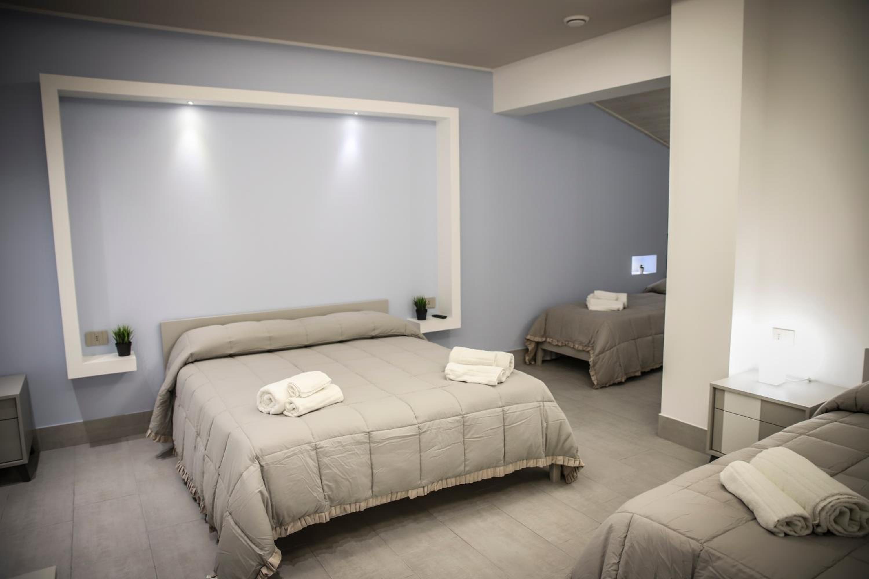 Deluxe Family Room photo 2