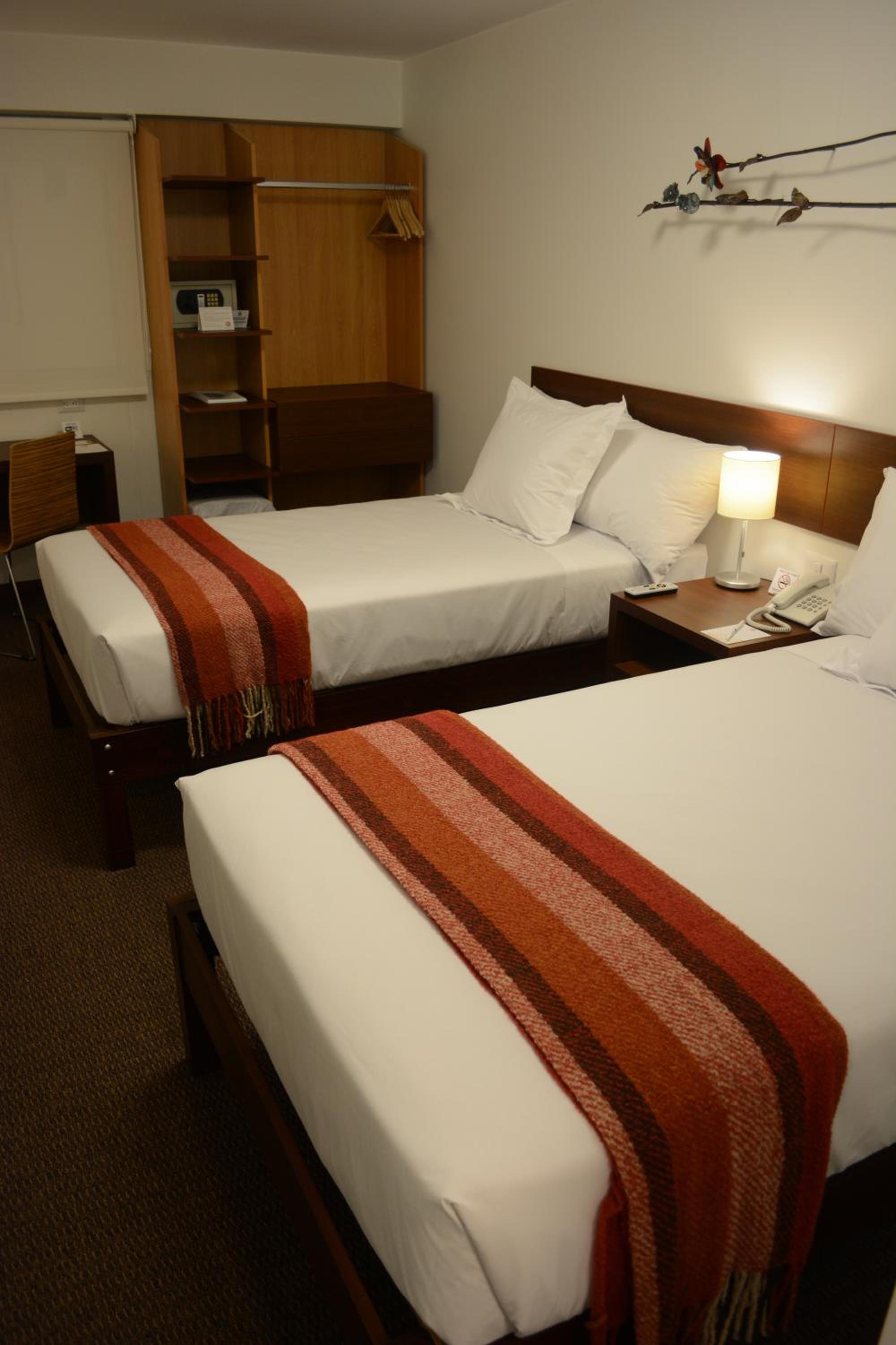 Double or Twin Room photo 2