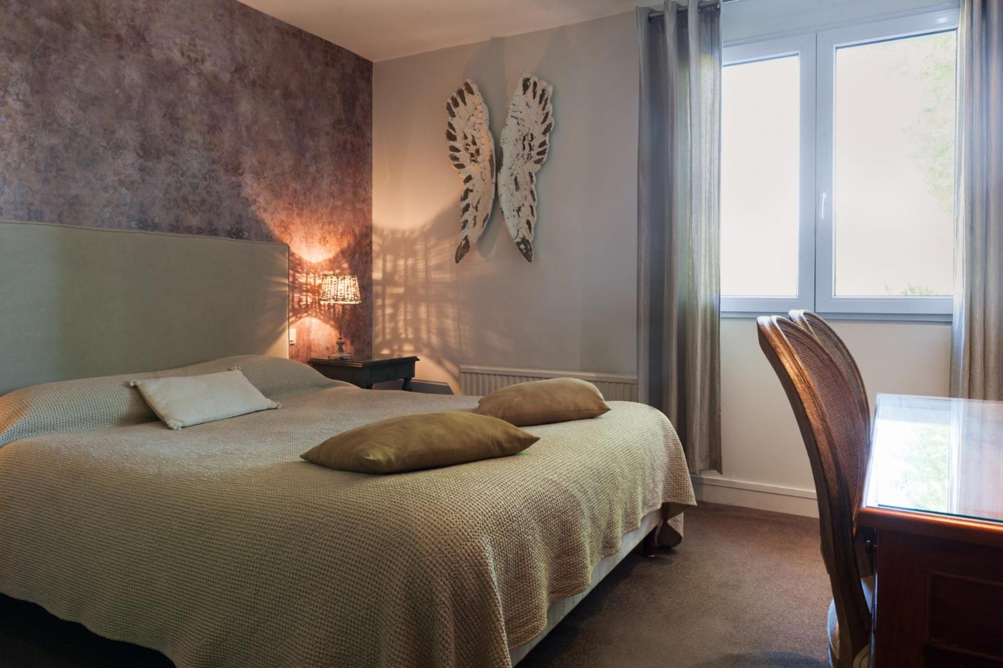 Superior Double Room - Photo 2