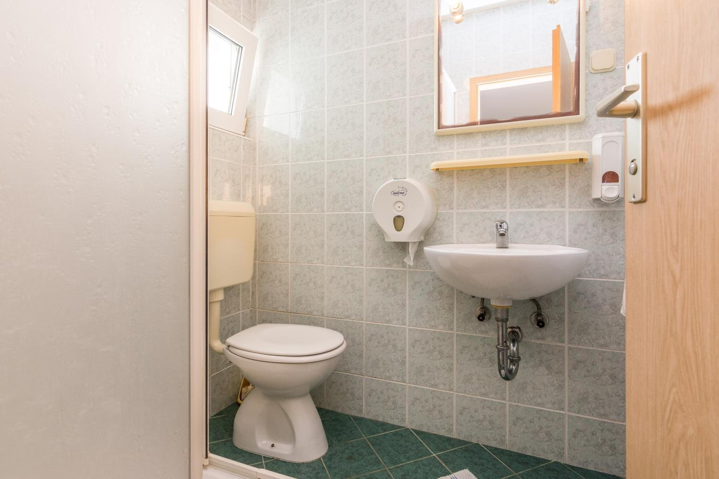 Studio Apartment photo 2
