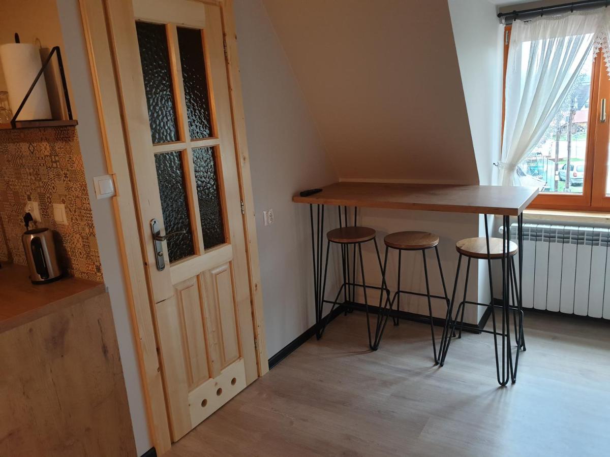 Family Room - Photo 3