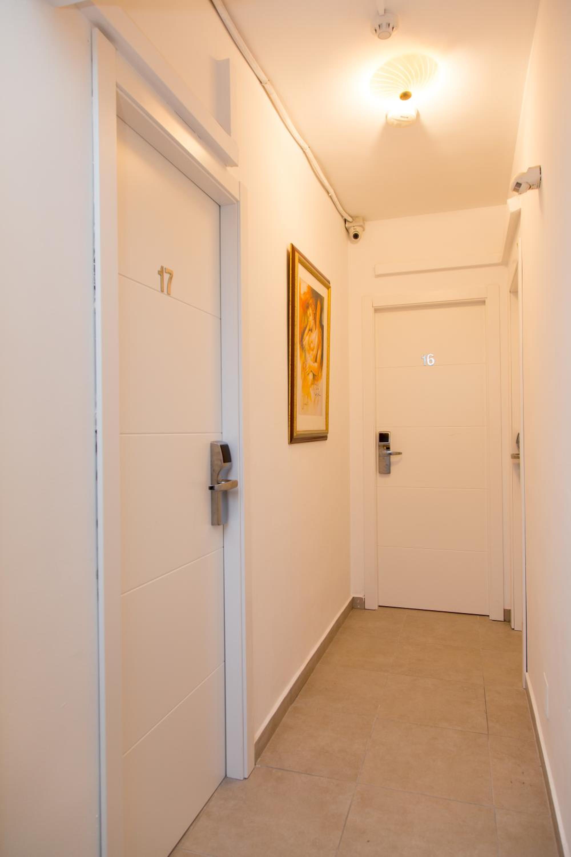 Triple Room - Photo 3