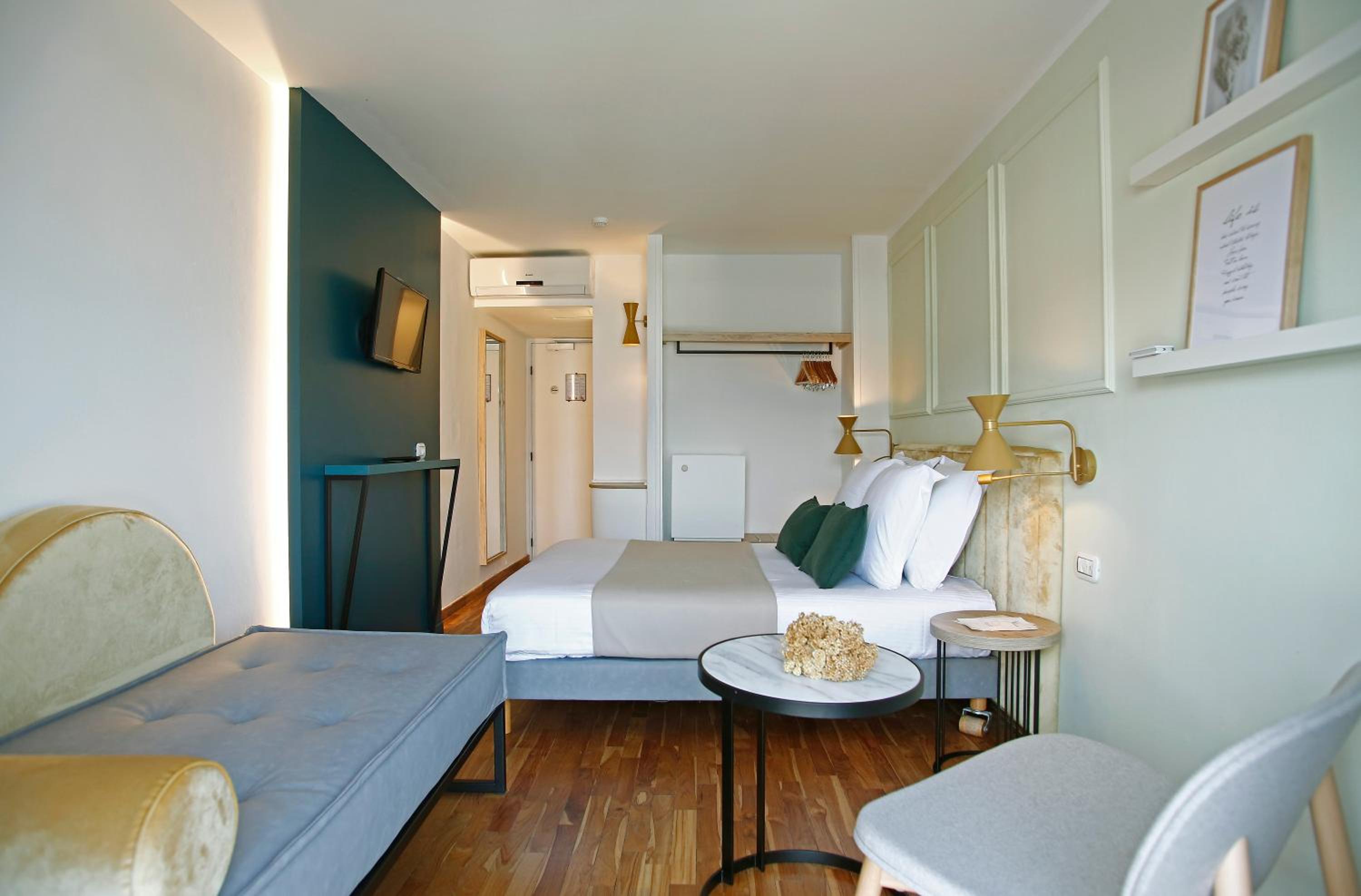 Double Standard Room - Sea View photo 2