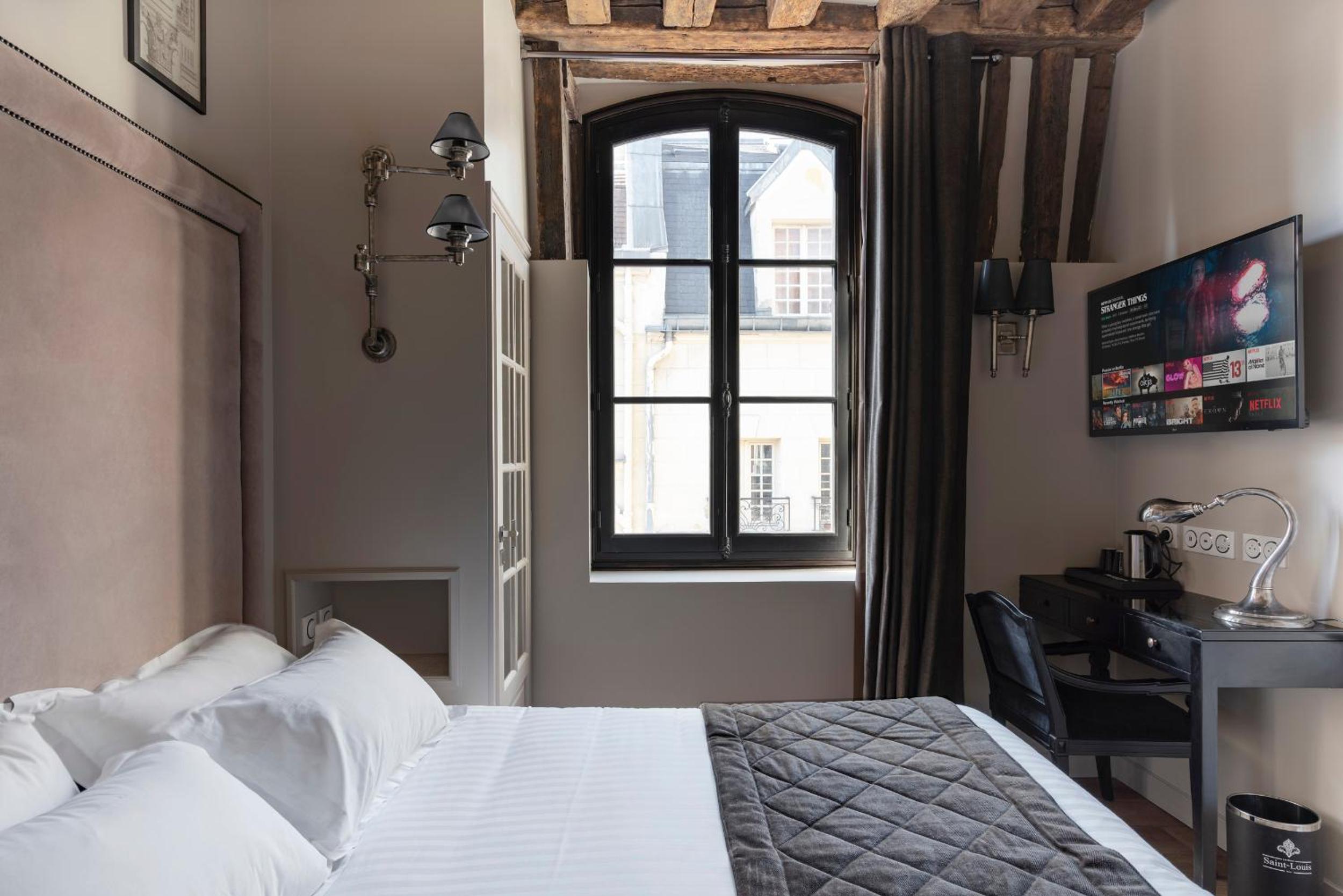 Standard Double or Twin Room photo 1