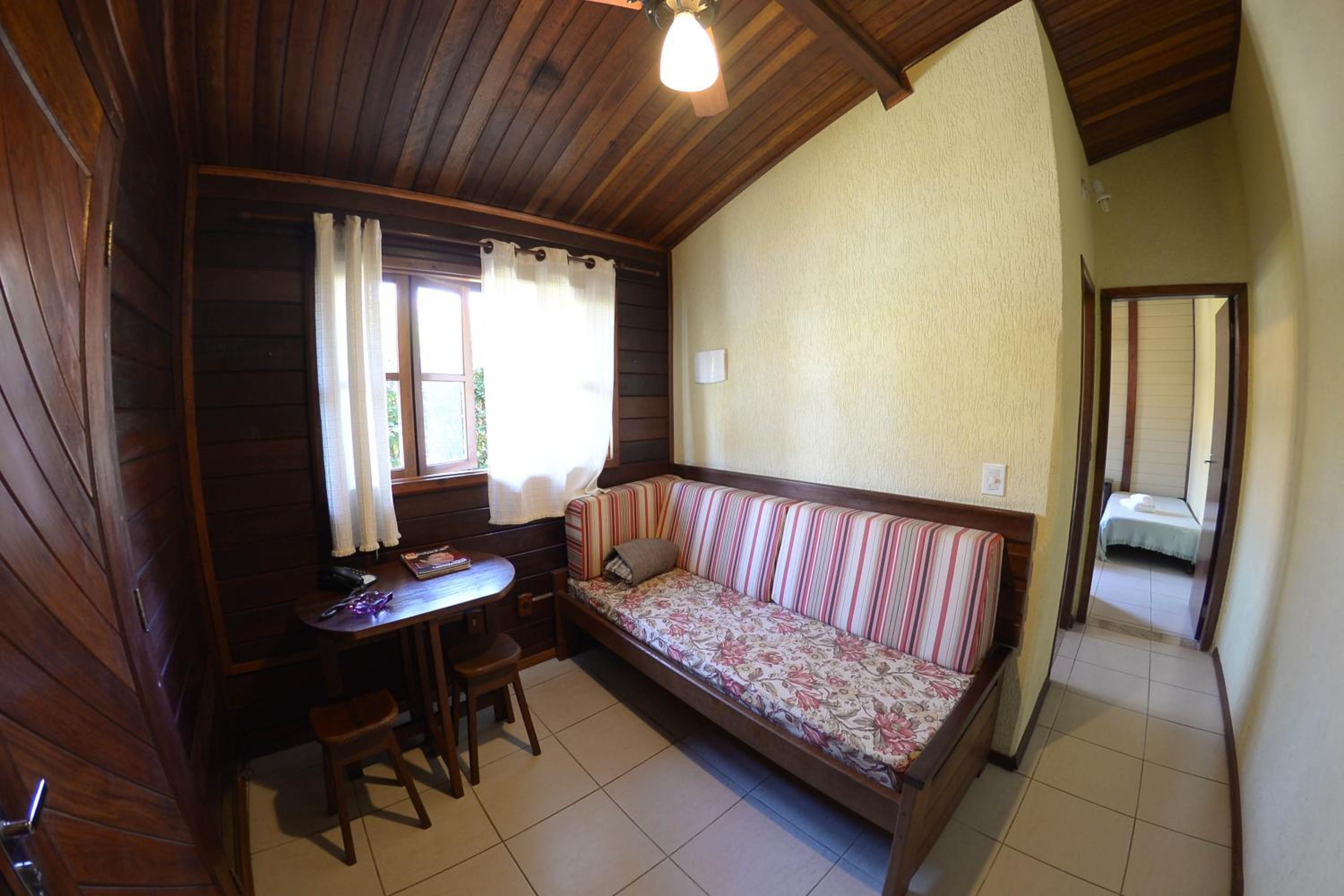 Chalet Standard (2 Adults)
