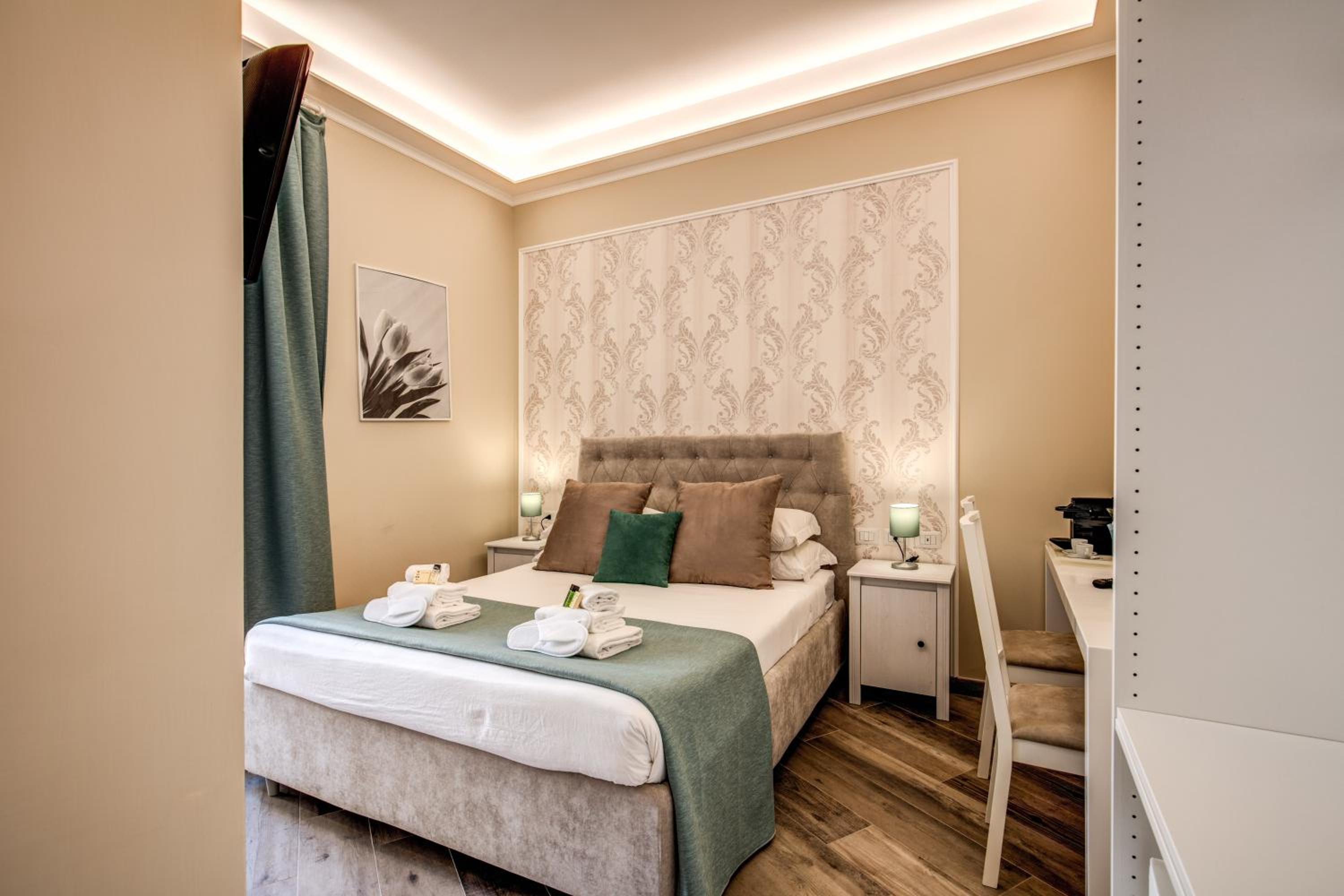 Triple Room with Balcony