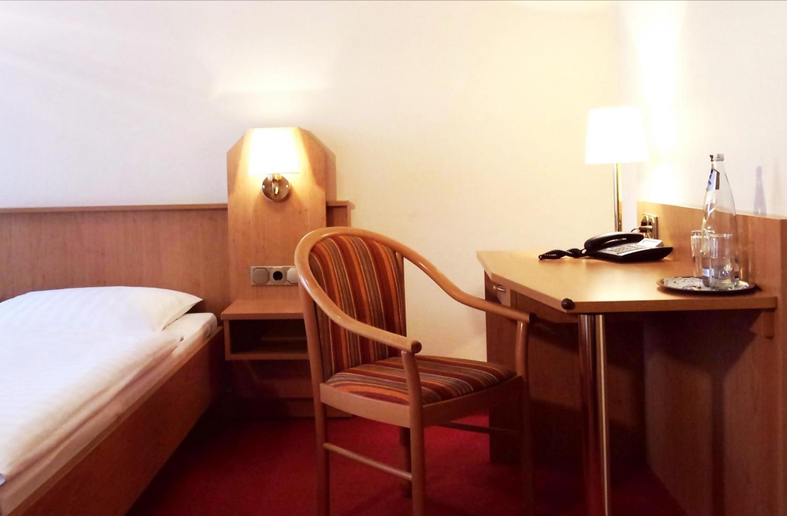 Single Room photo 1