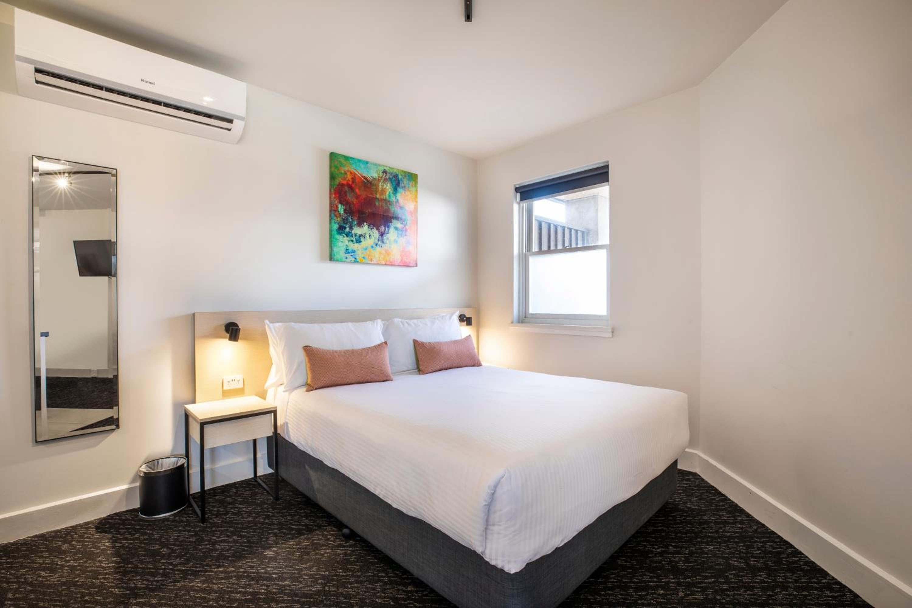 Studio Apartment with Free Welcome Drink for Two Guests photo 2