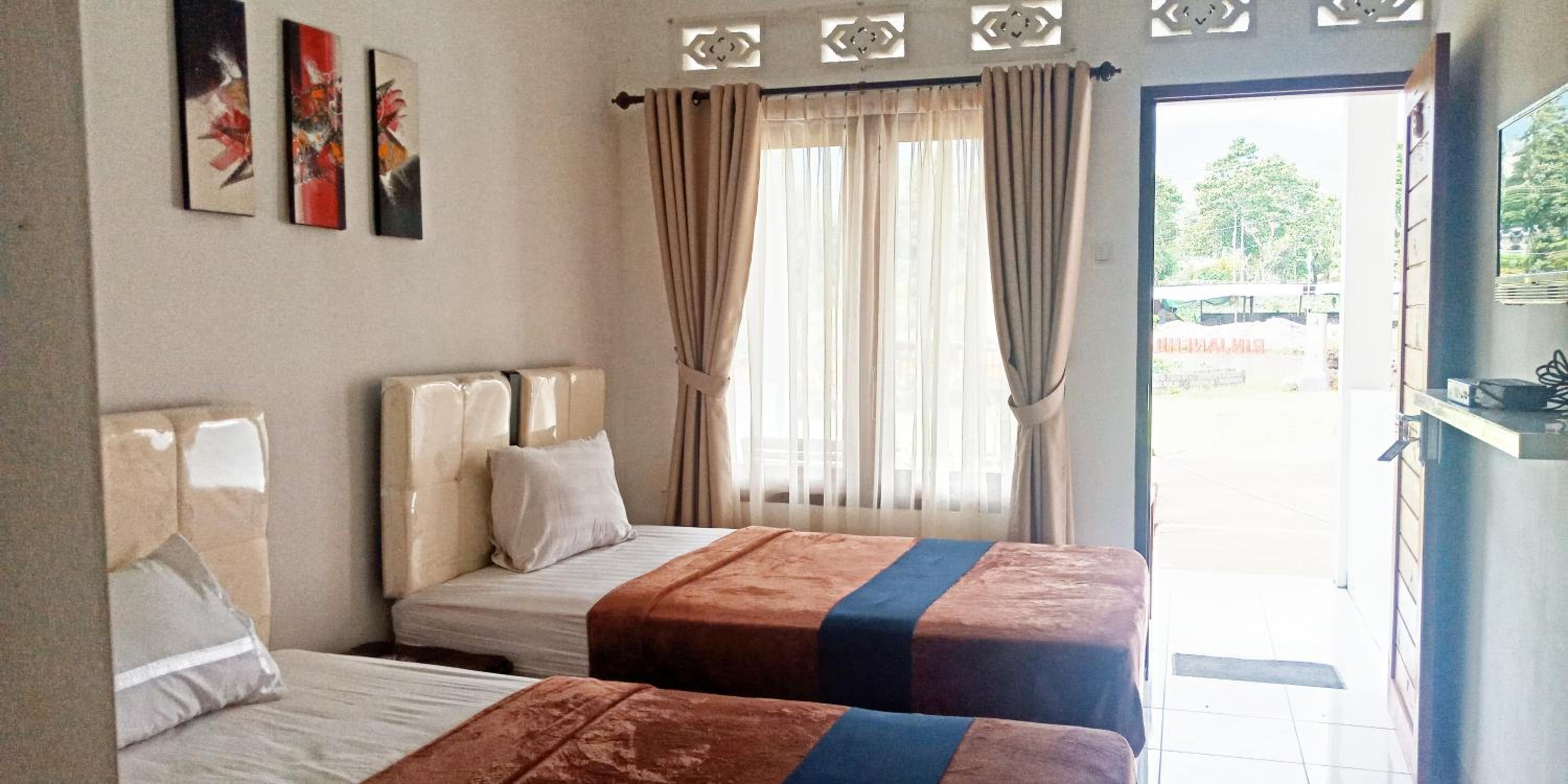 Twin Room with Mountain View - Photo 1