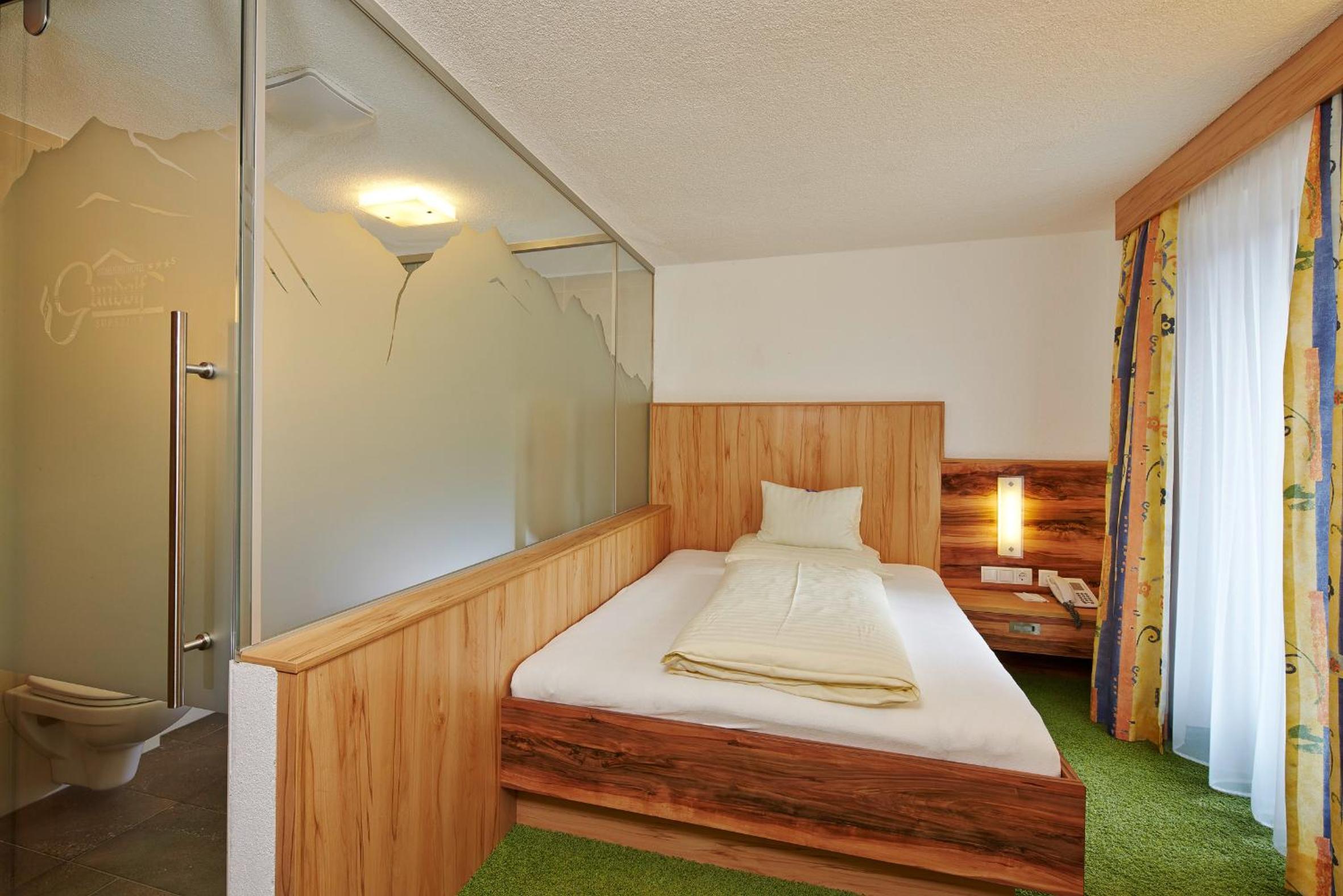 Economy Double Room