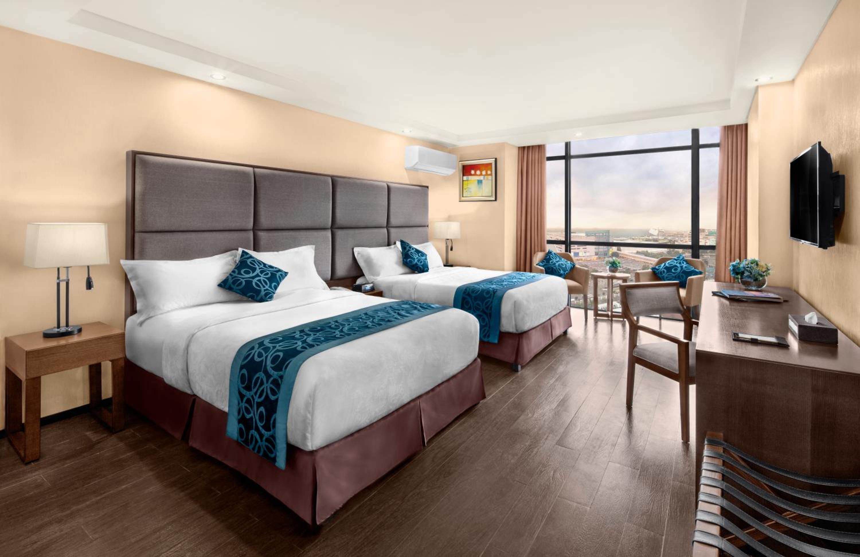 Superior Twin Room