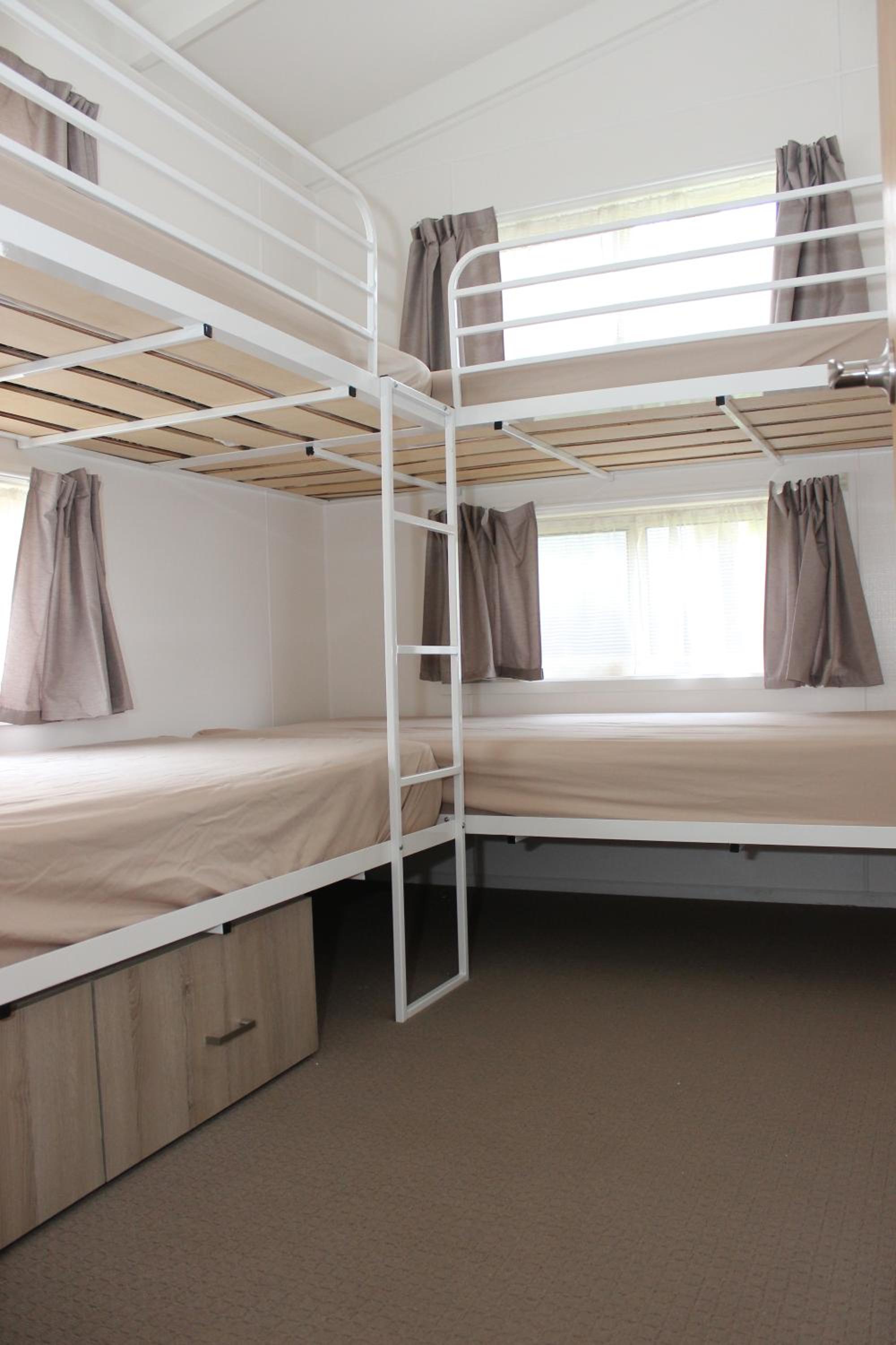 Superior Two Bedroom Villa – sleeps 6 photo 2