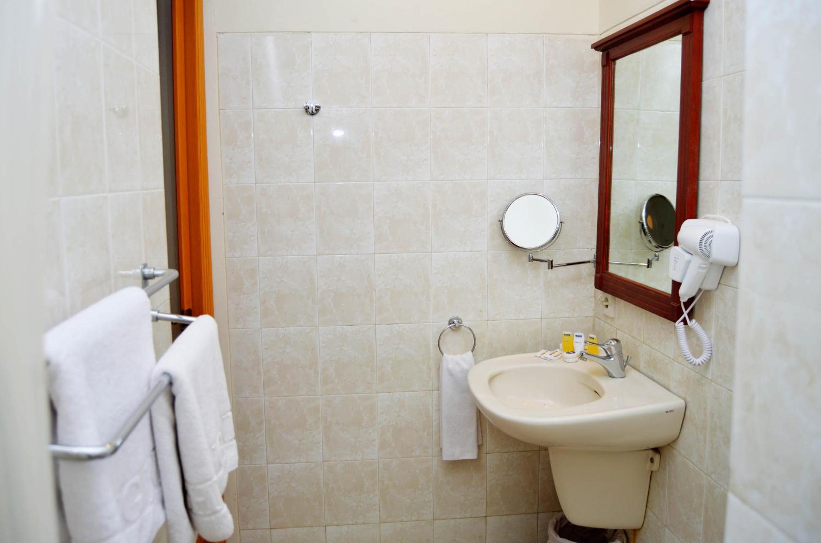 Krakatau Villa - Two Bedrooms photo 2