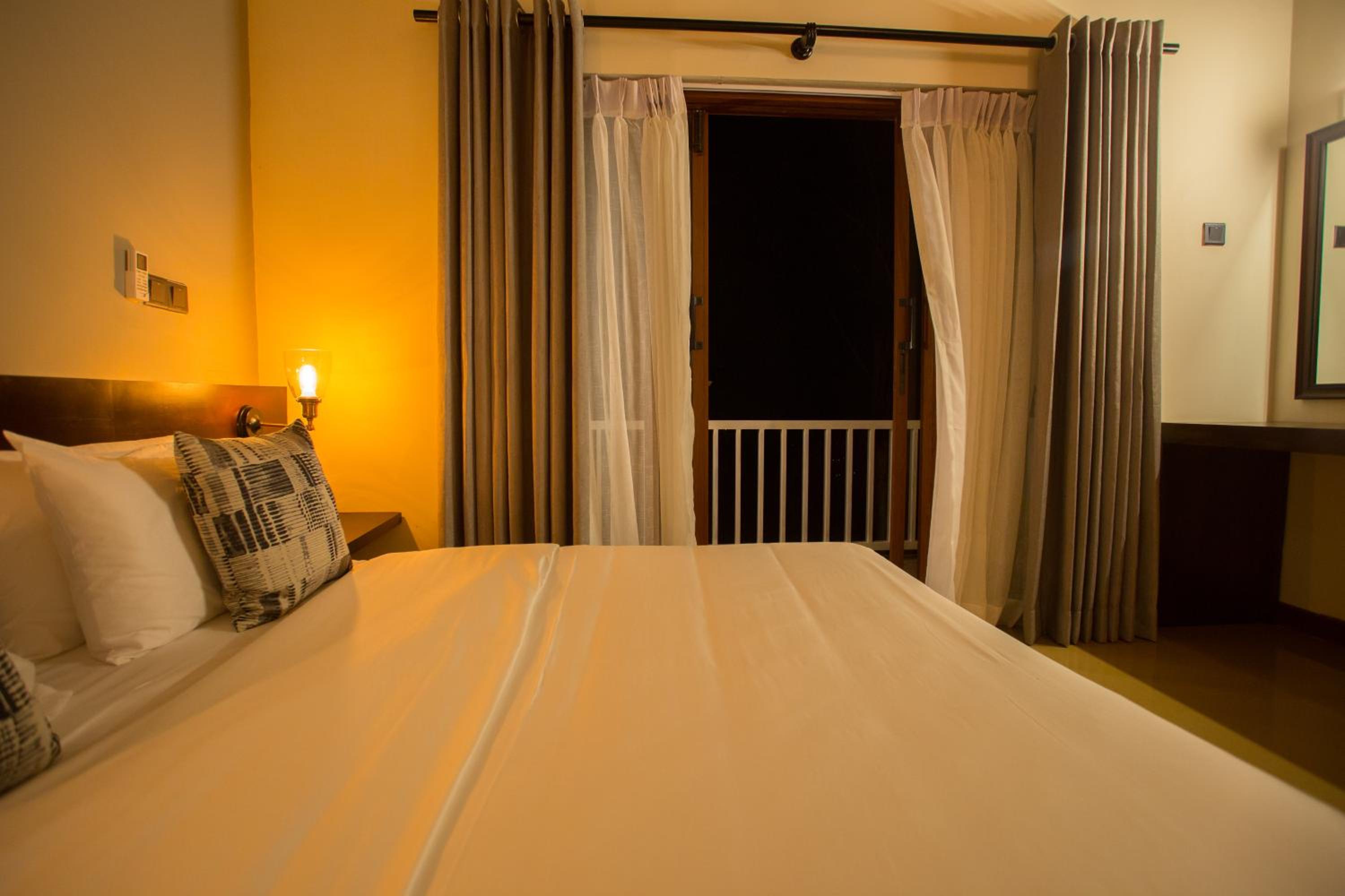 Deluxe Double Room with Balcony