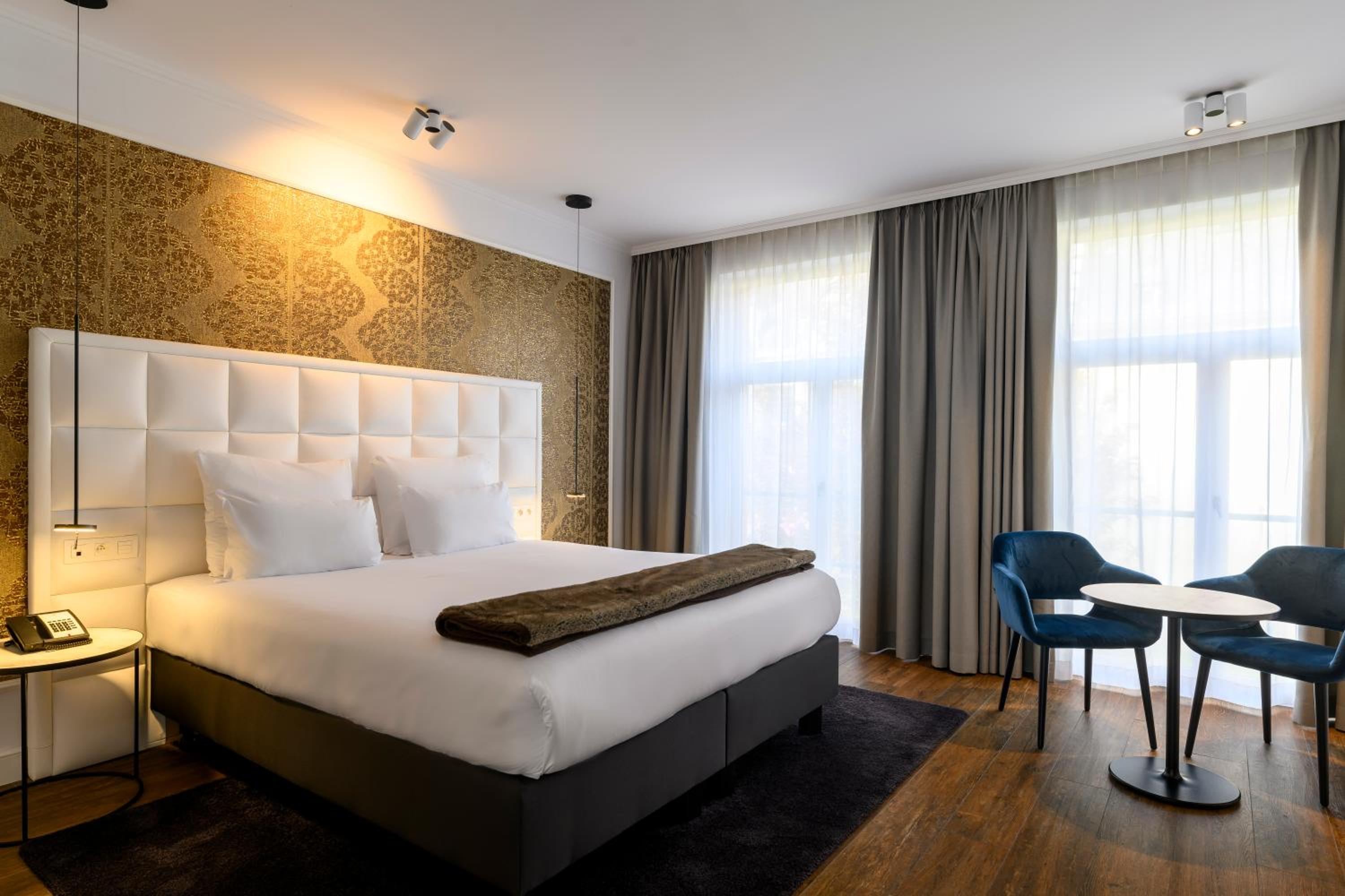 Deluxe Double Room with Garden View - Photo 1