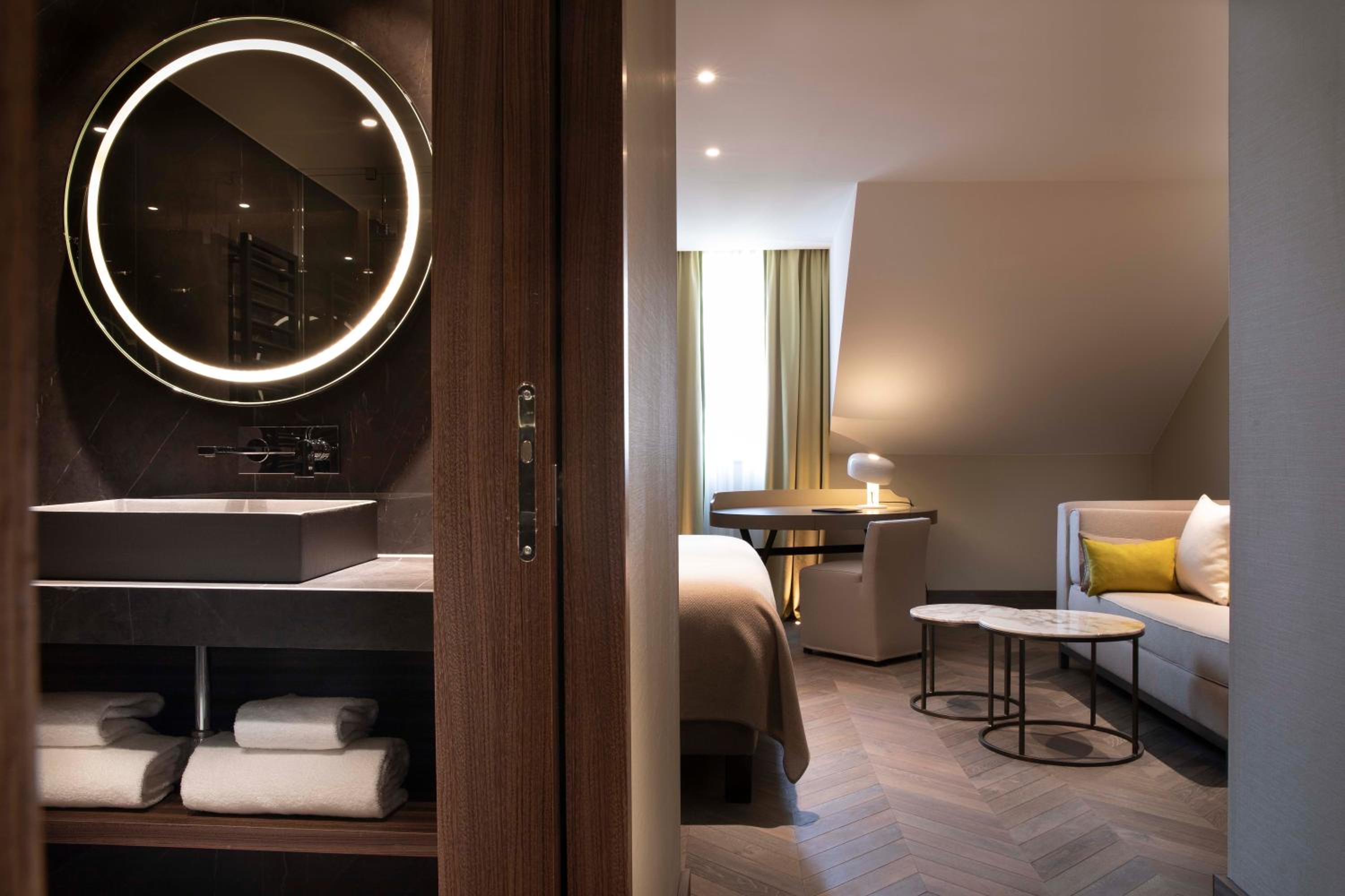 Junior Suite - Photo 9